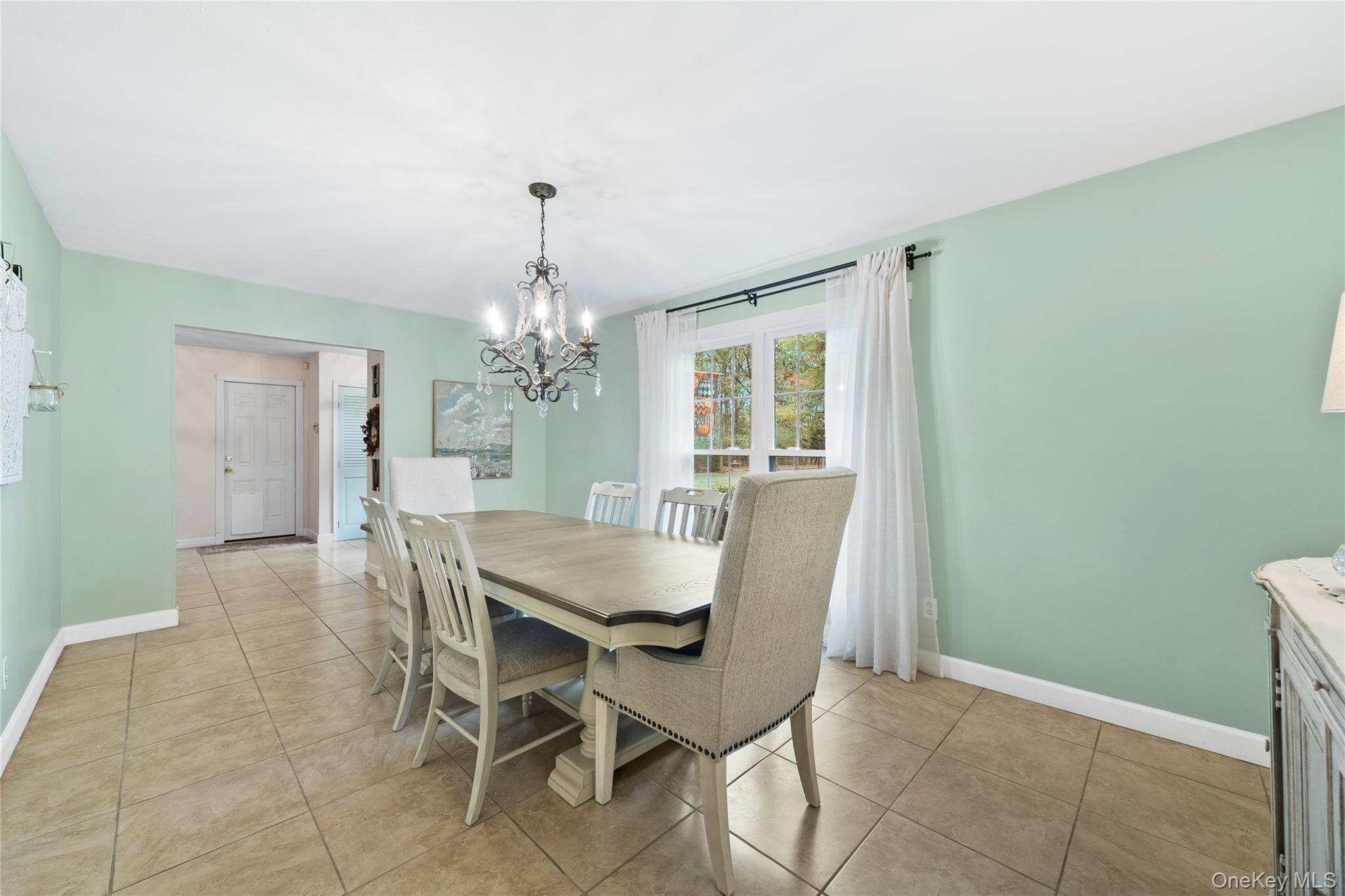 Single Family Hoffman Suffolk County, NY 11788, MLS-931406-6