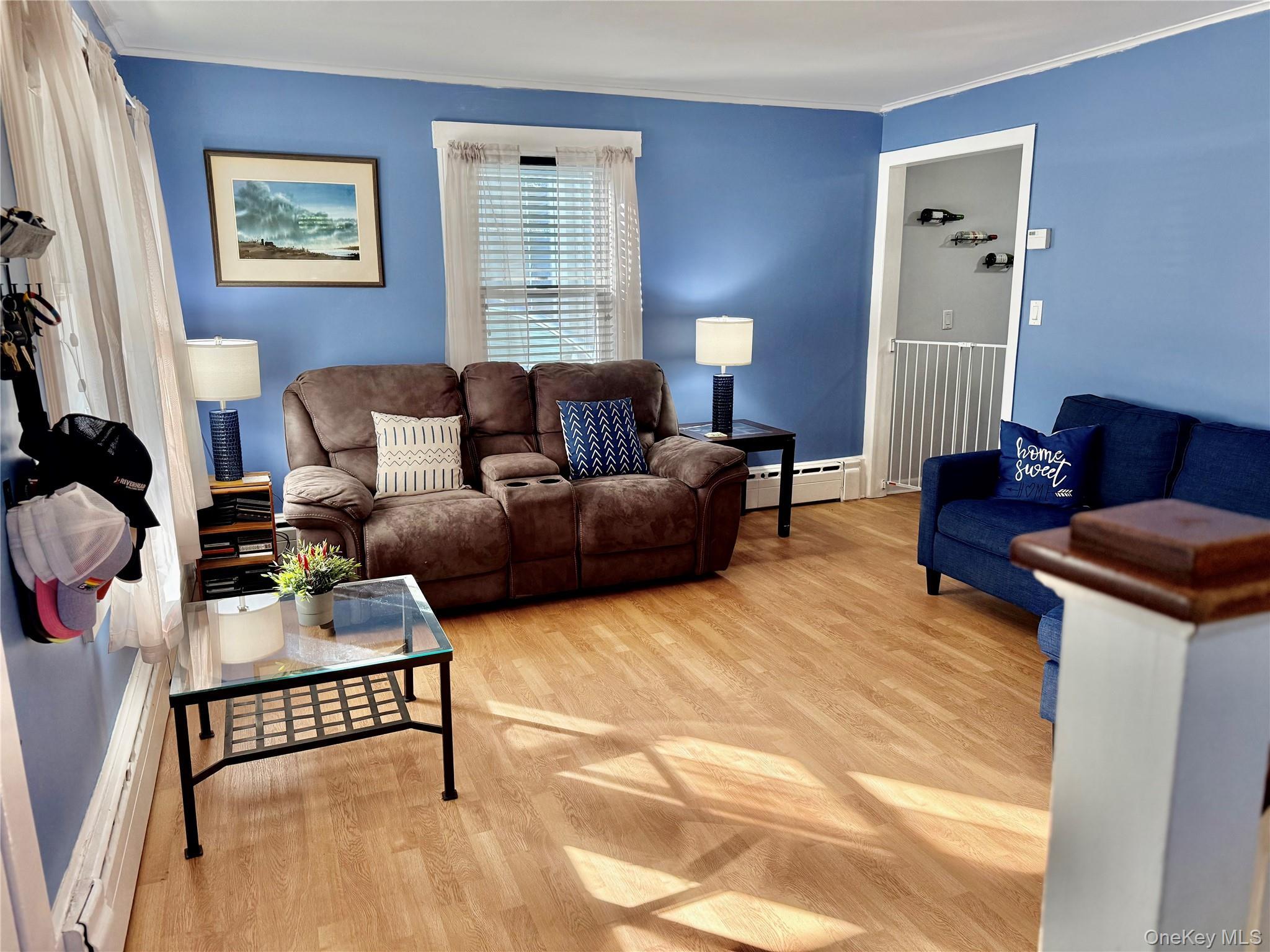 Single Family School  Nassau County, NY 11050, MLS-931409-6