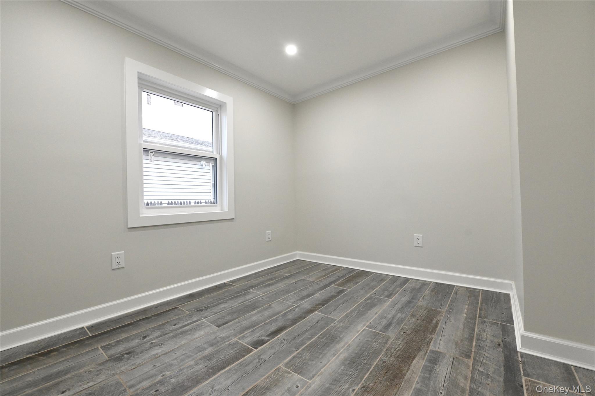 Single Family Bayview  Nassau County, NY 11559, MLS-931428-13