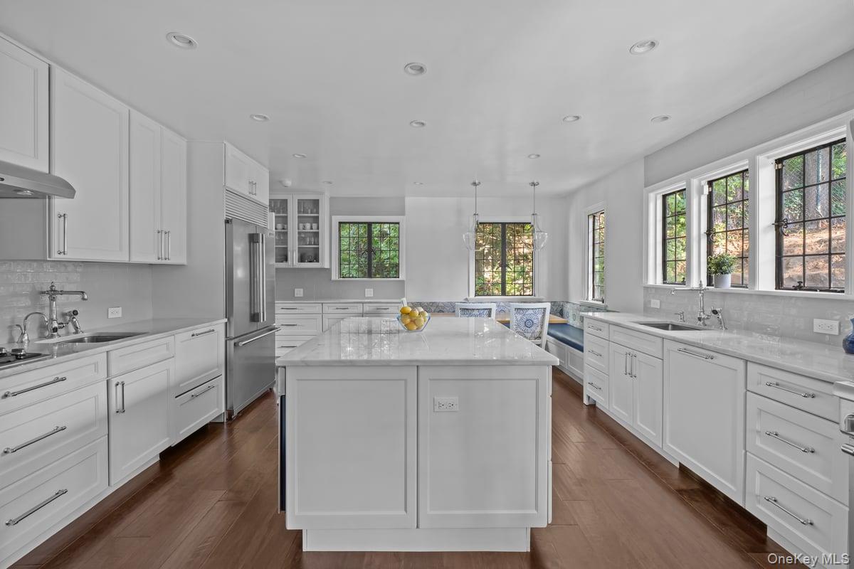 Single Family Fieldston Bronx, NY 10471, MLS-931434-11