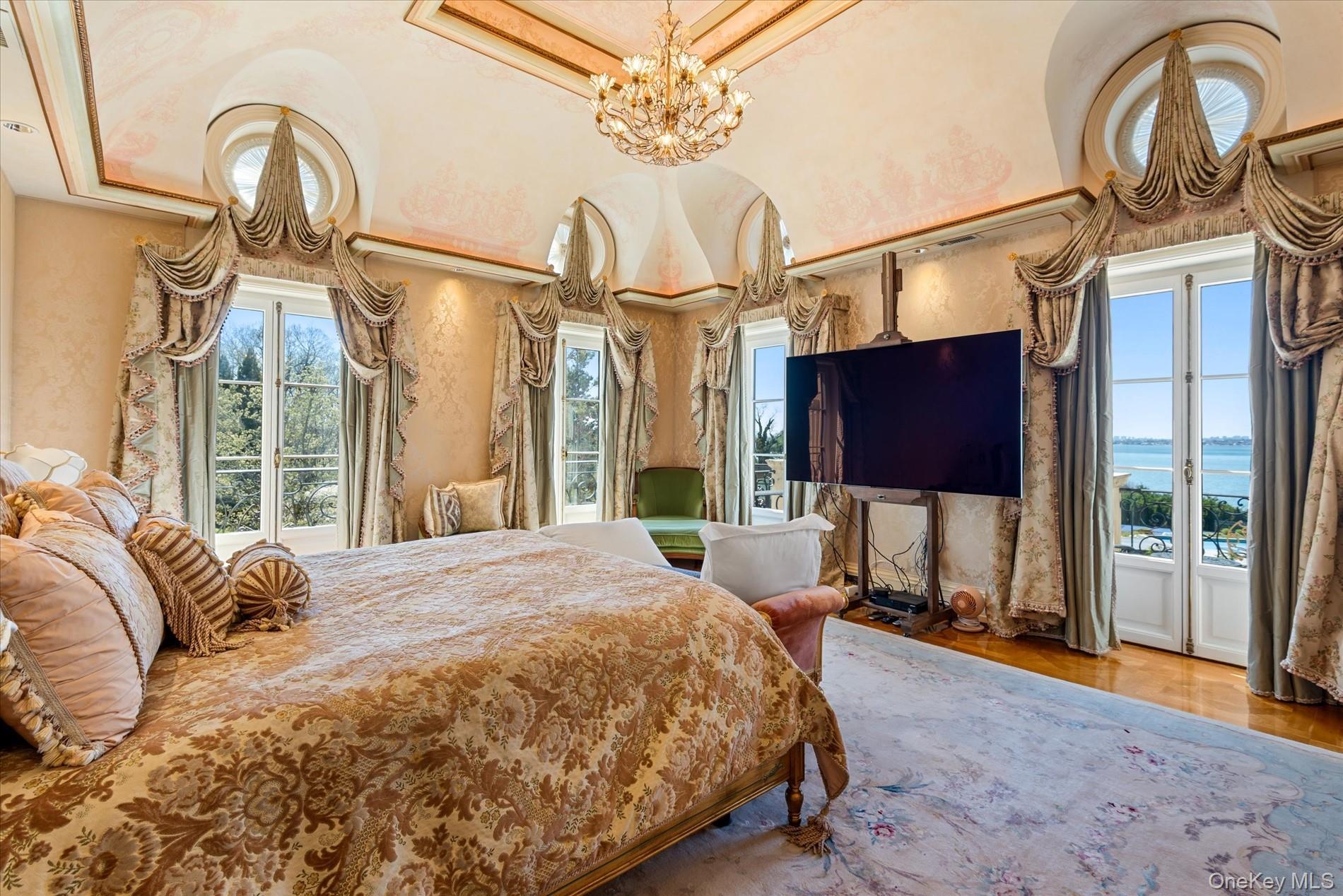 Single Family Kings Point Nassau County, NY 11024, MLS-931438-24