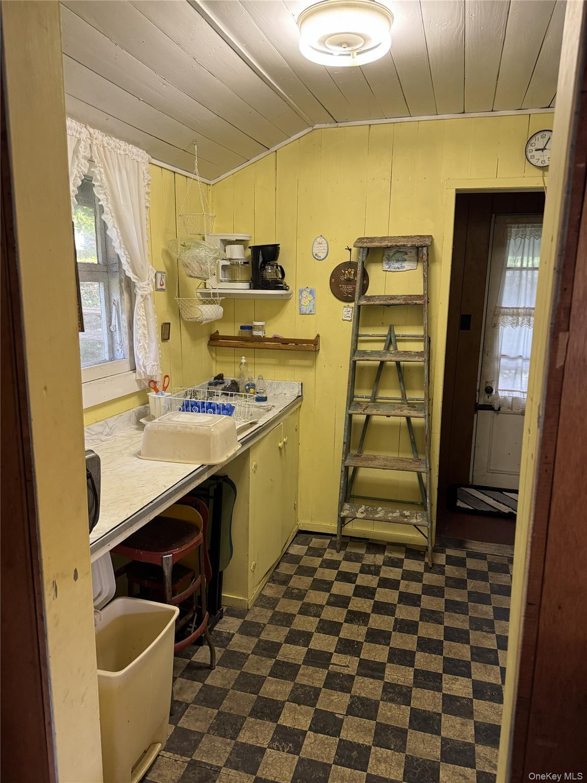 Single Family Carlisle Suffolk County, NY 11768, MLS-931439-5