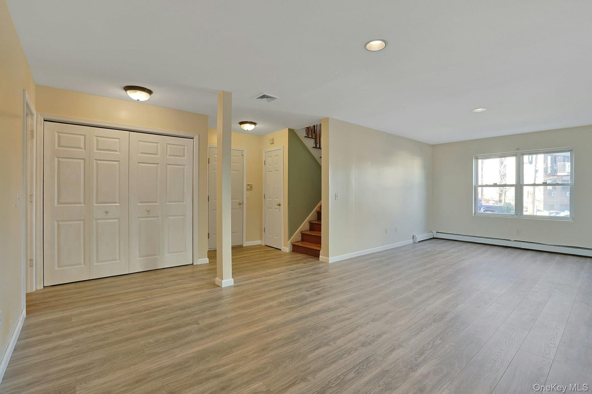 Single Family Holland Westchester County, NY 10603, MLS-931447-21