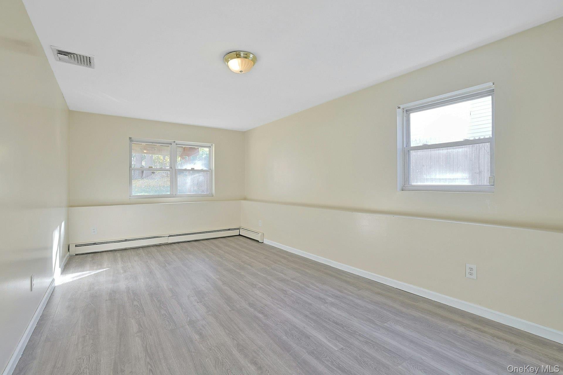 Single Family Holland Westchester County, NY 10603, MLS-931447-22