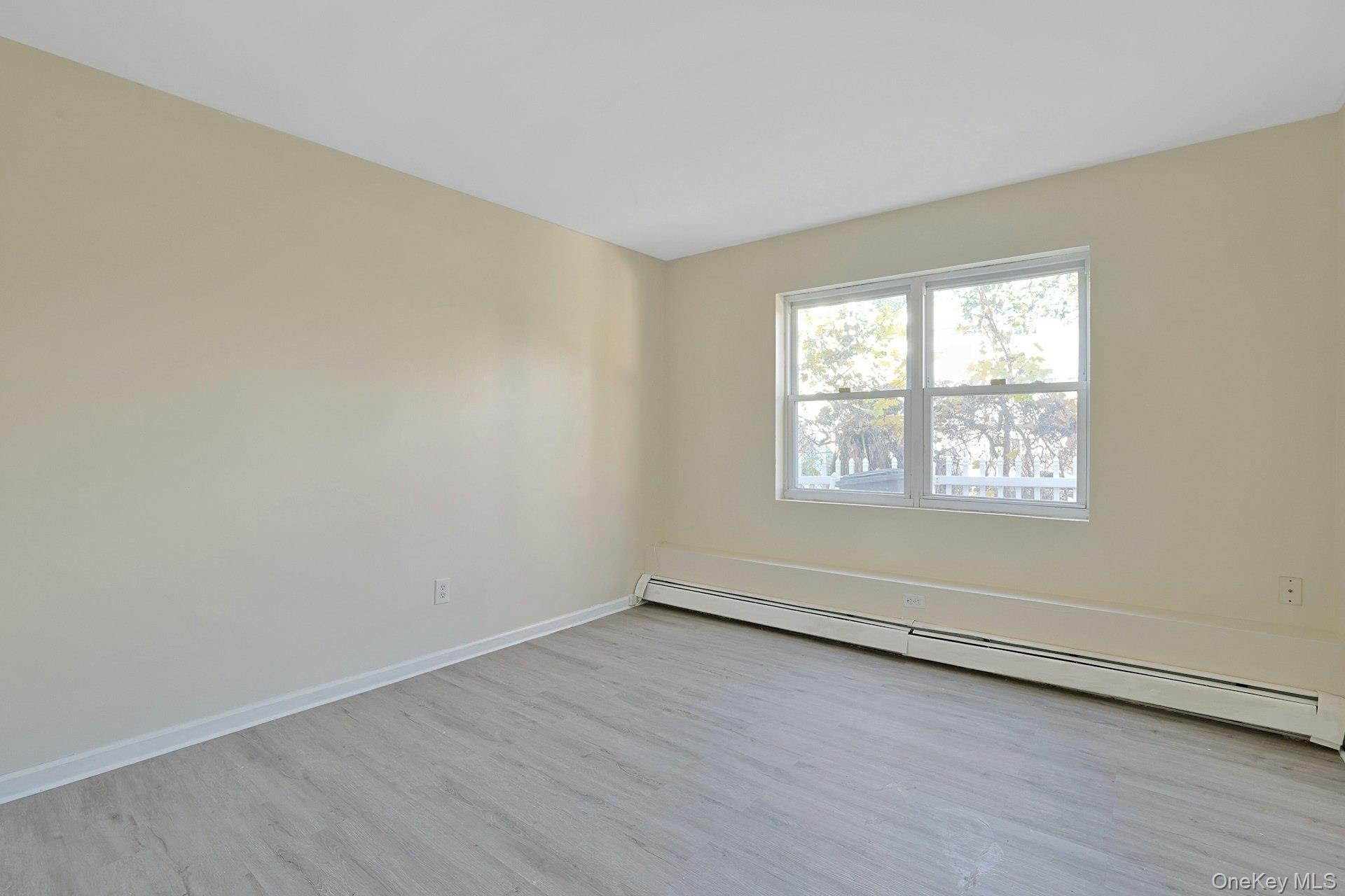 Single Family Holland Westchester County, NY 10603, MLS-931447-23