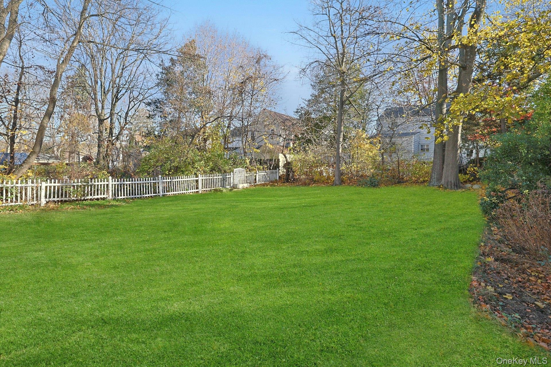 Single Family Holland Westchester County, NY 10603, MLS-931447-30