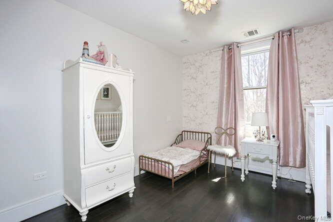 Single Family Cherry Rockland County, NY 10901, MLS-931449-17