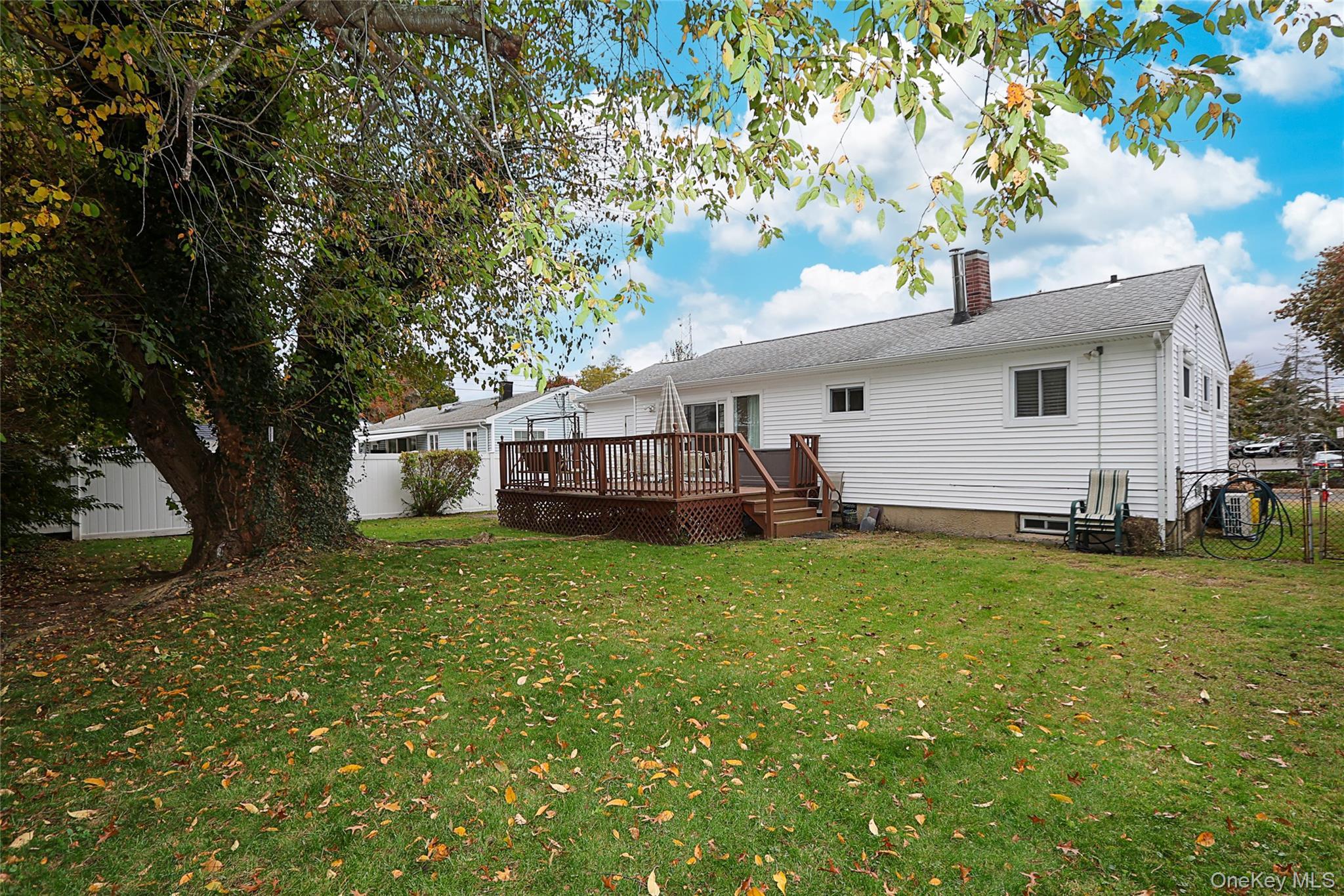 Single Family Gerhard  Nassau County, NY 11803, MLS-931459-24