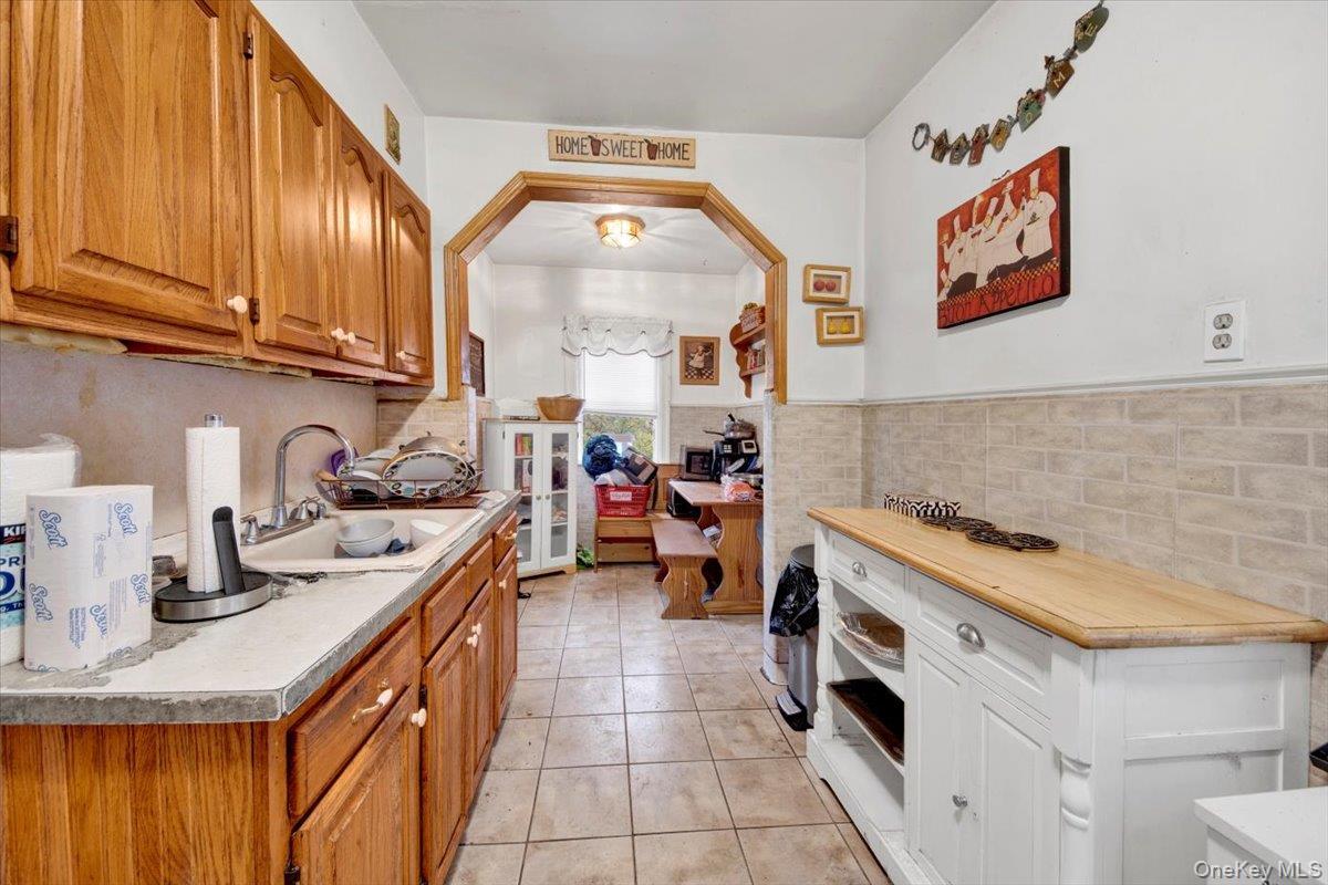 Single Family 195th  Bronx, NY 10461, MLS-931466-18