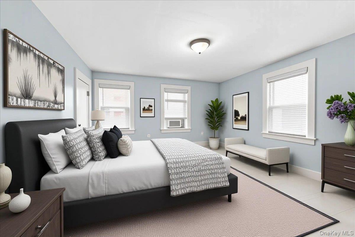 Single Family 195th  Bronx, NY 10461, MLS-931466-4