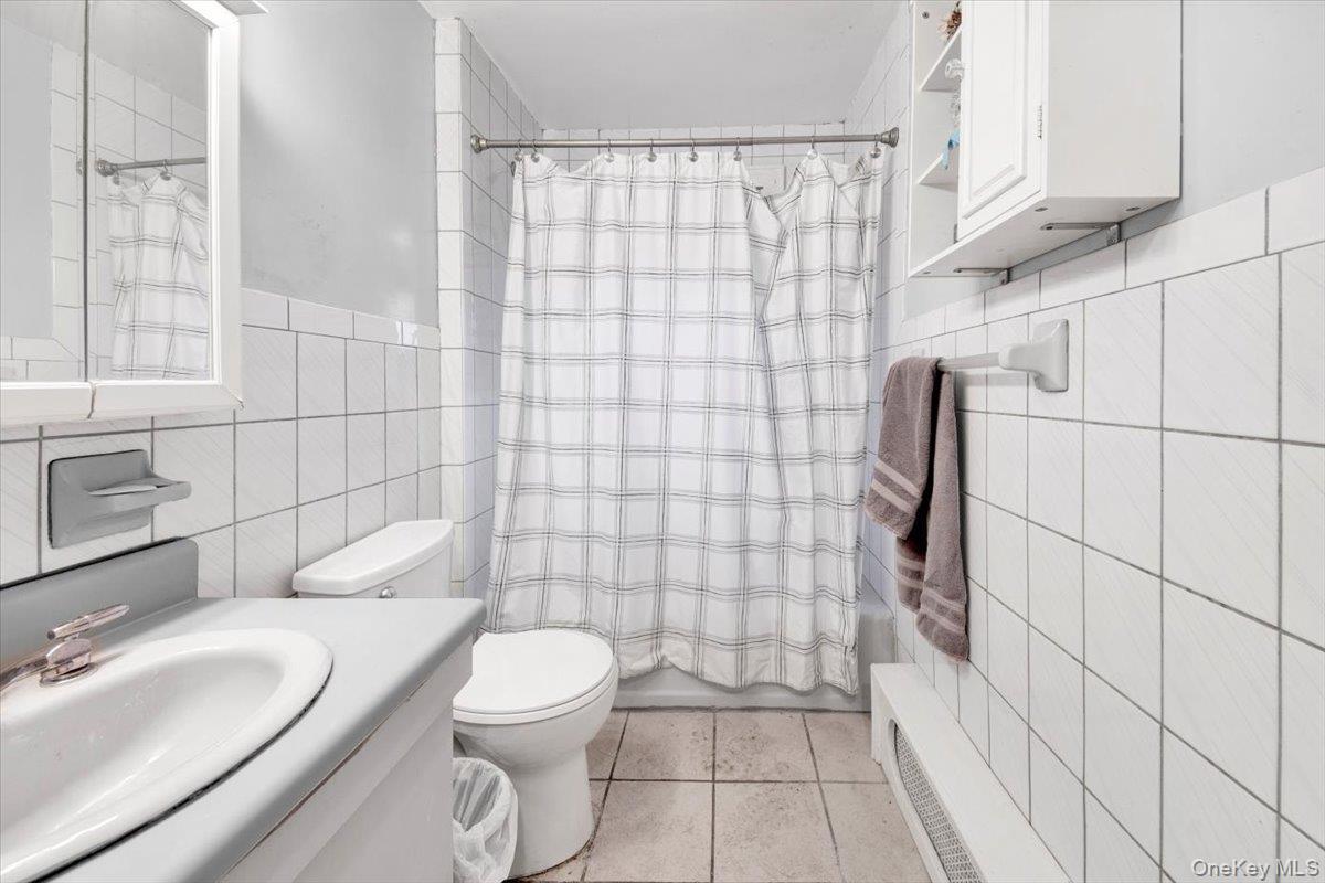 Single Family 195th  Bronx, NY 10461, MLS-931466-8