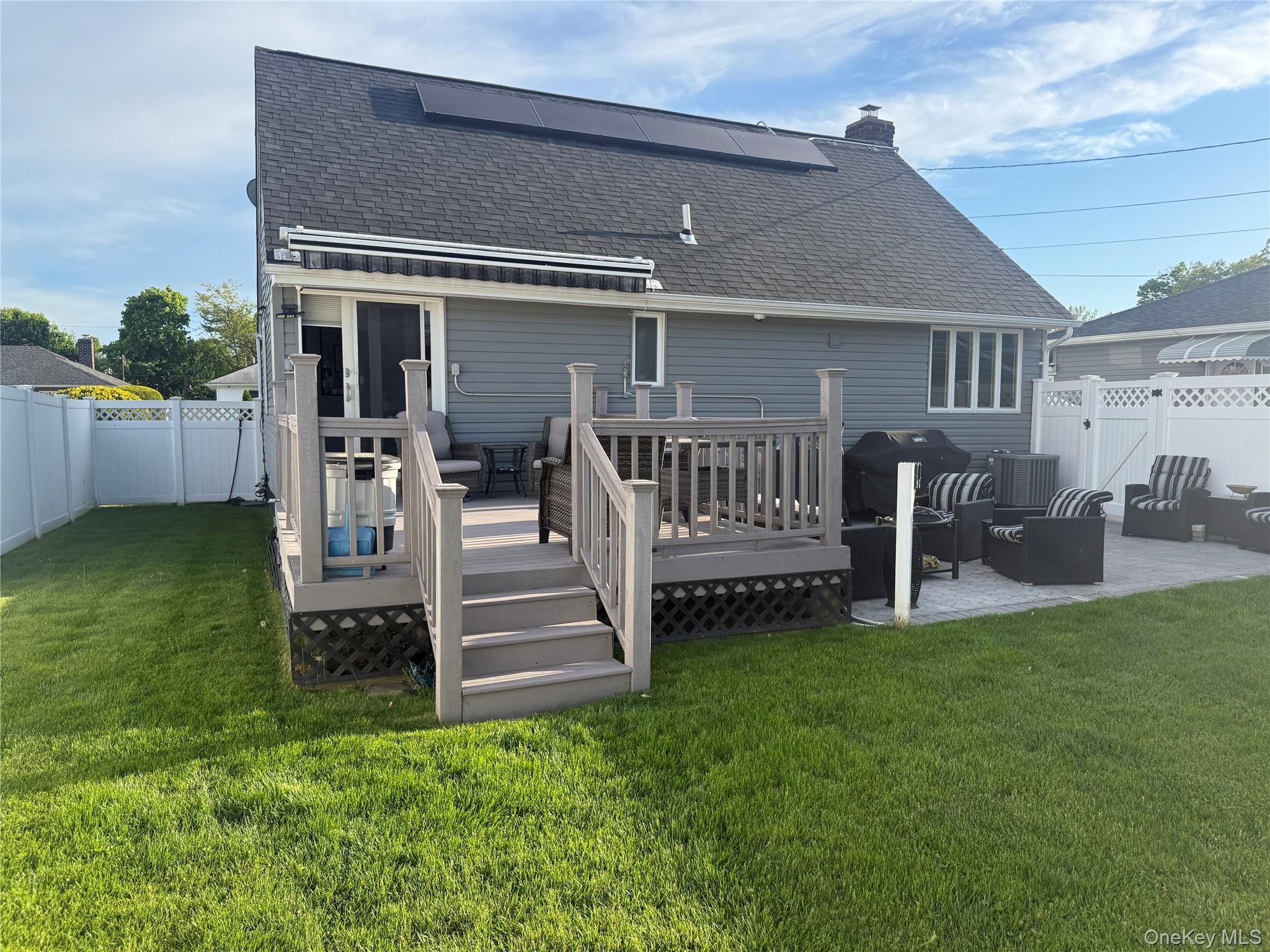 Single Family Renfrew  Nassau County, NY 11003, MLS-931475-2