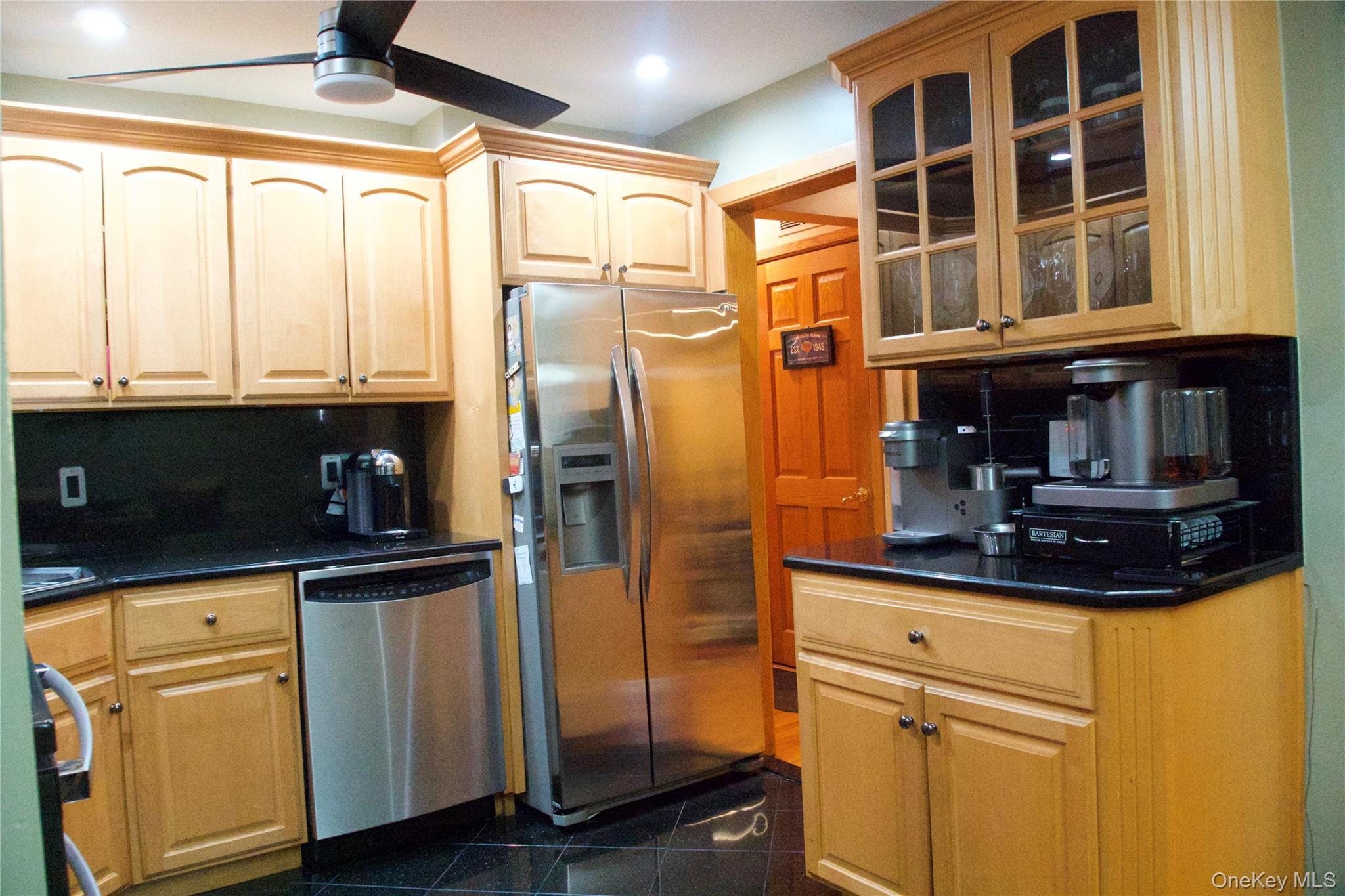 Single Family Renfrew  Nassau County, NY 11003, MLS-931475-20