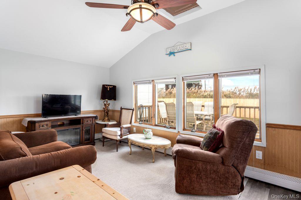 Single Family Bayside Suffolk County, NY 11951, MLS-931486-6