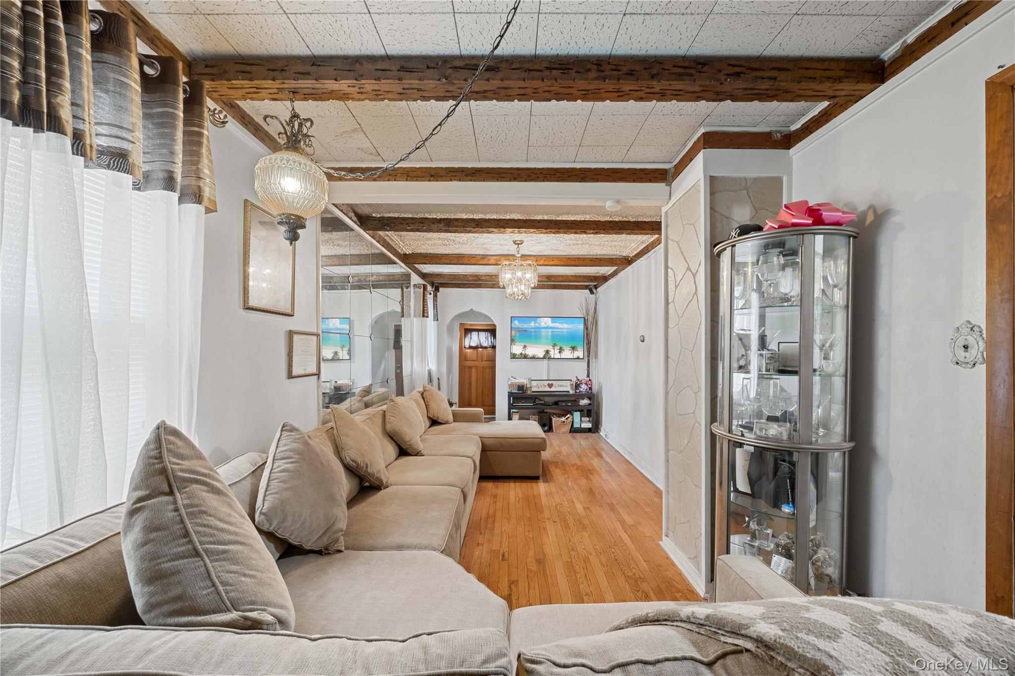 Single Family Needham Bronx, NY 10466, MLS-931488-11