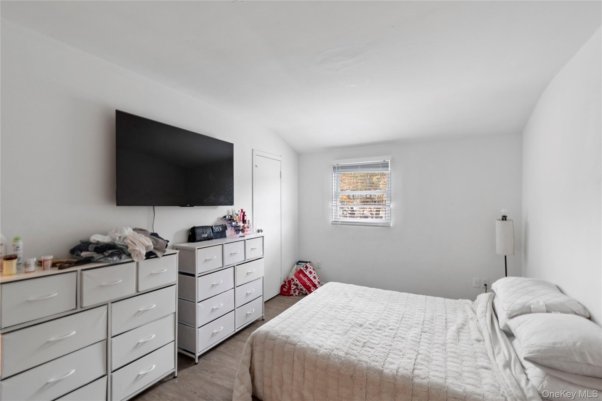 Single Family Hill Rise  Suffolk County, NY 11933, MLS-931492-10