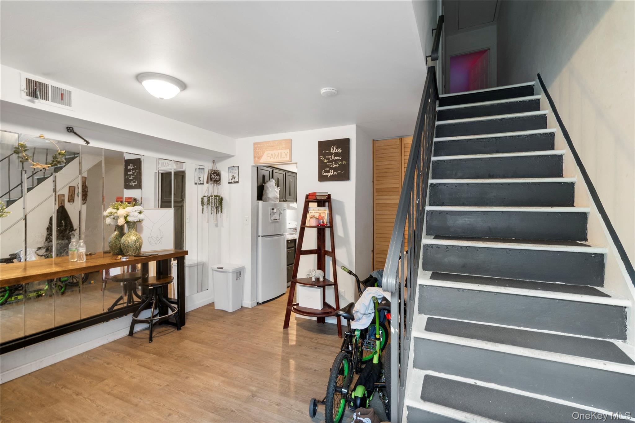 Single Family Hill Rise  Suffolk County, NY 11933, MLS-931492-3