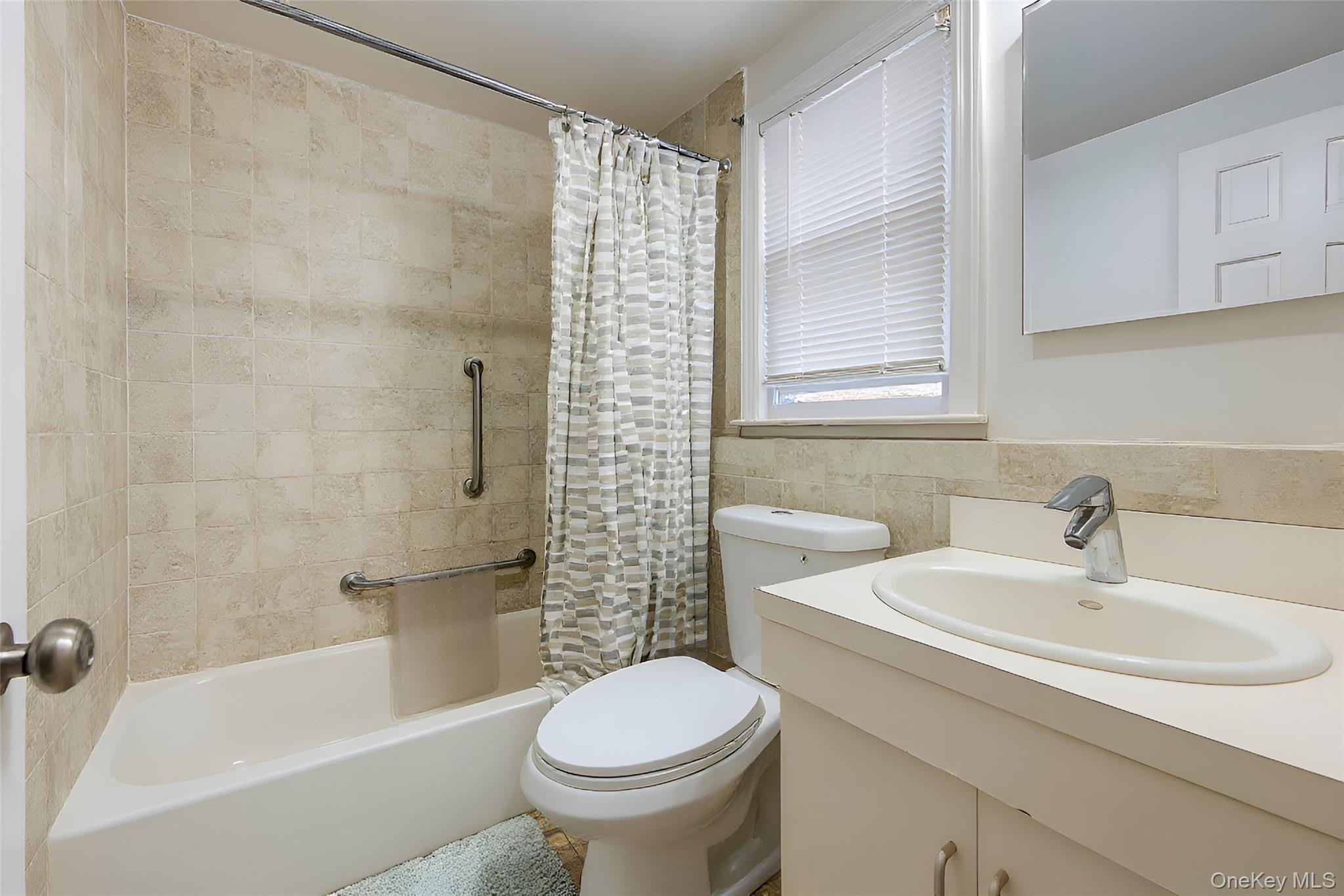 Single Family 216th Queens, NY 11361, MLS-931502-31