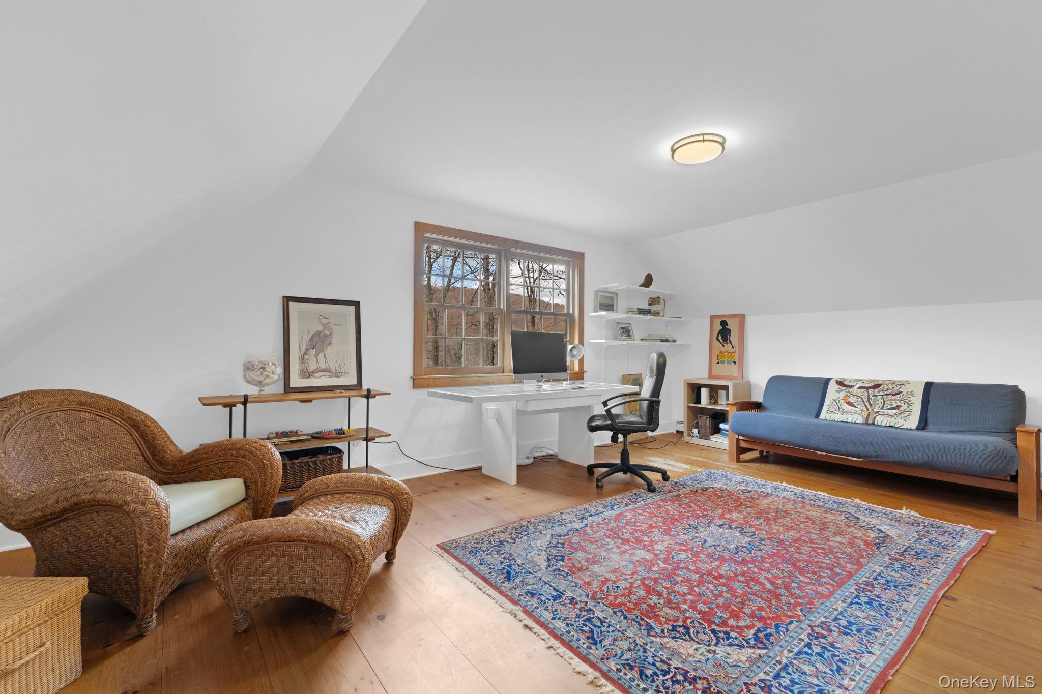 Single Family Grape Hollow Dutchess County, NY 12531, MLS-931507-12