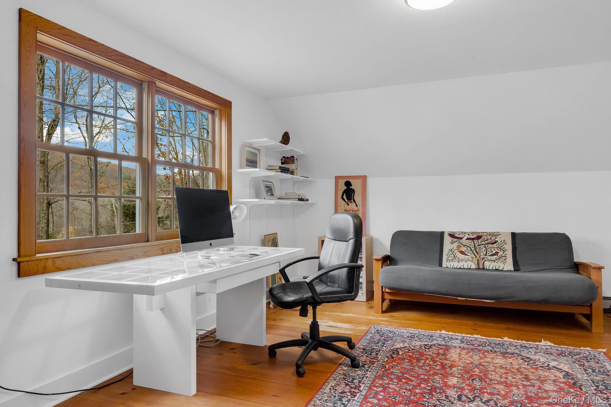 Single Family Grape Hollow Dutchess County, NY 12531, MLS-931507-16