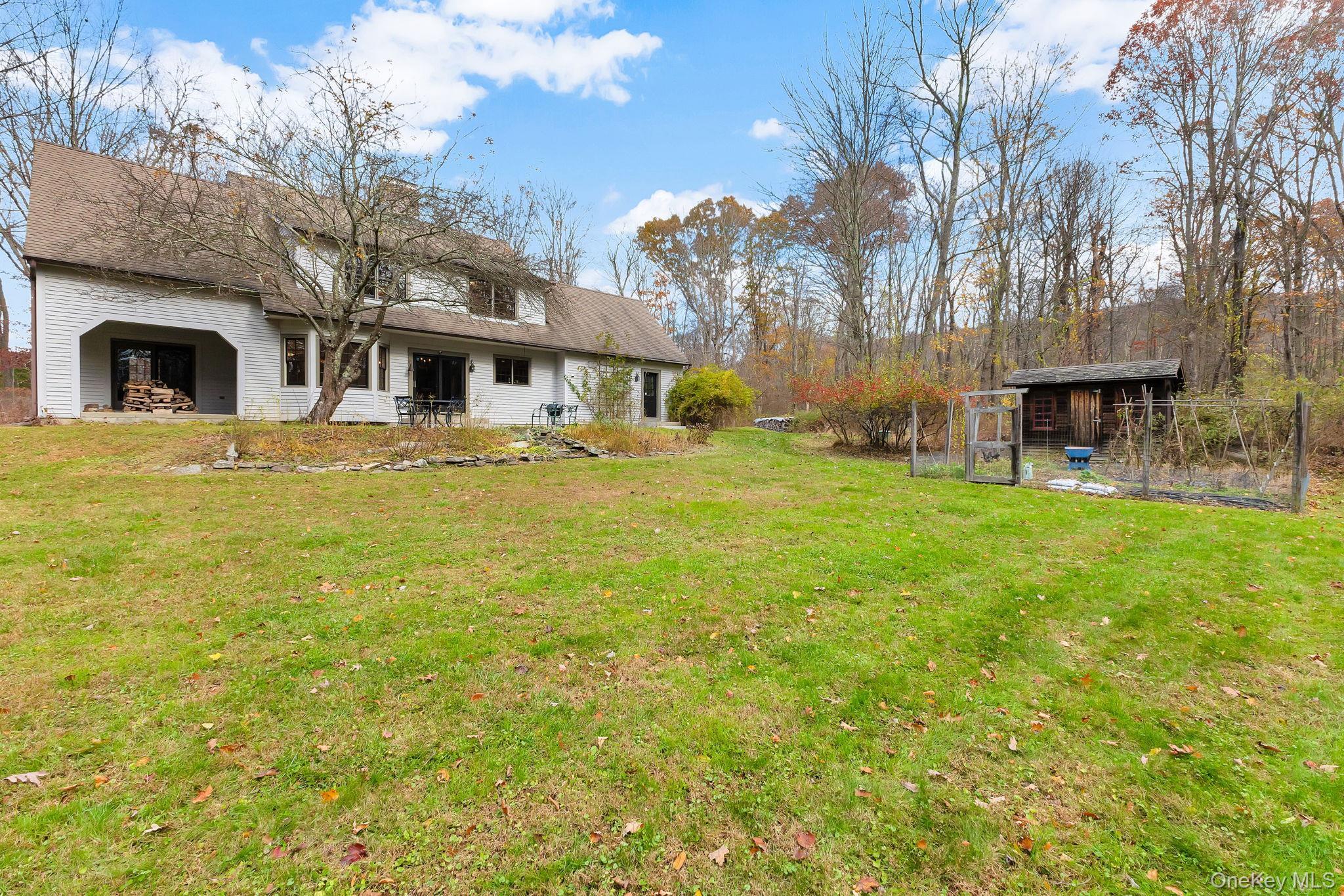 Single Family Grape Hollow Dutchess County, NY 12531, MLS-931507-21