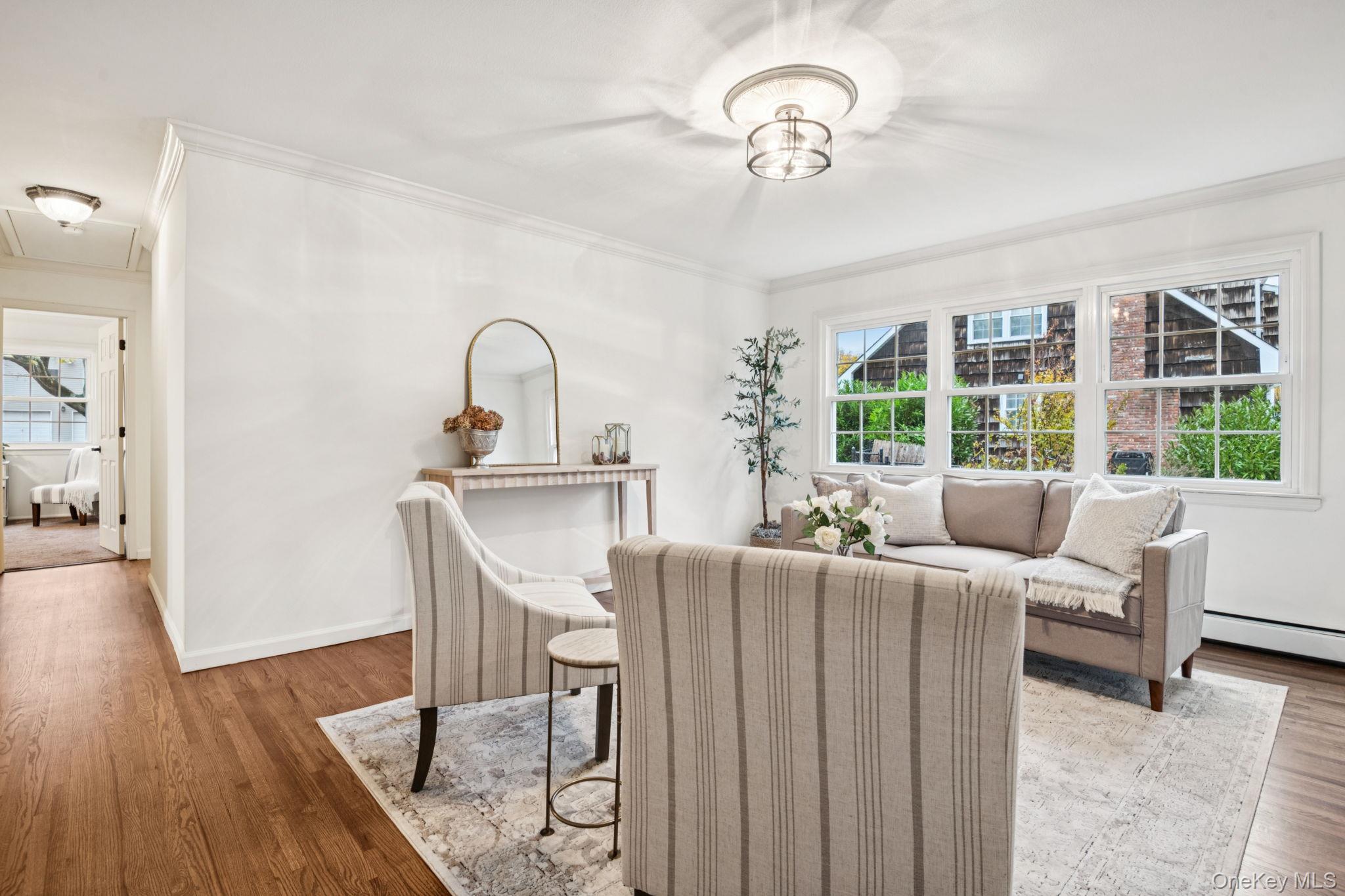 Single Family Storyland  Suffolk County, NY 11733, MLS-931509-16