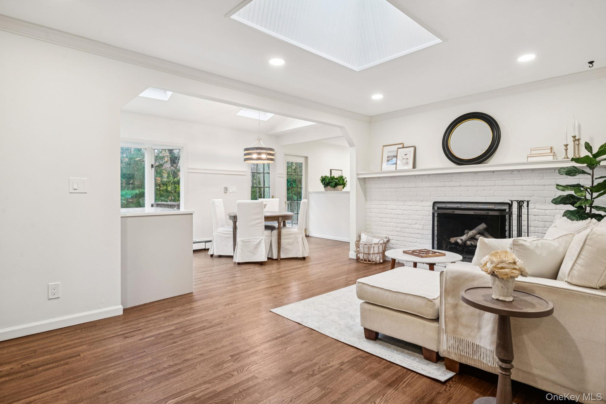 Single Family Storyland  Suffolk County, NY 11733, MLS-931509-3