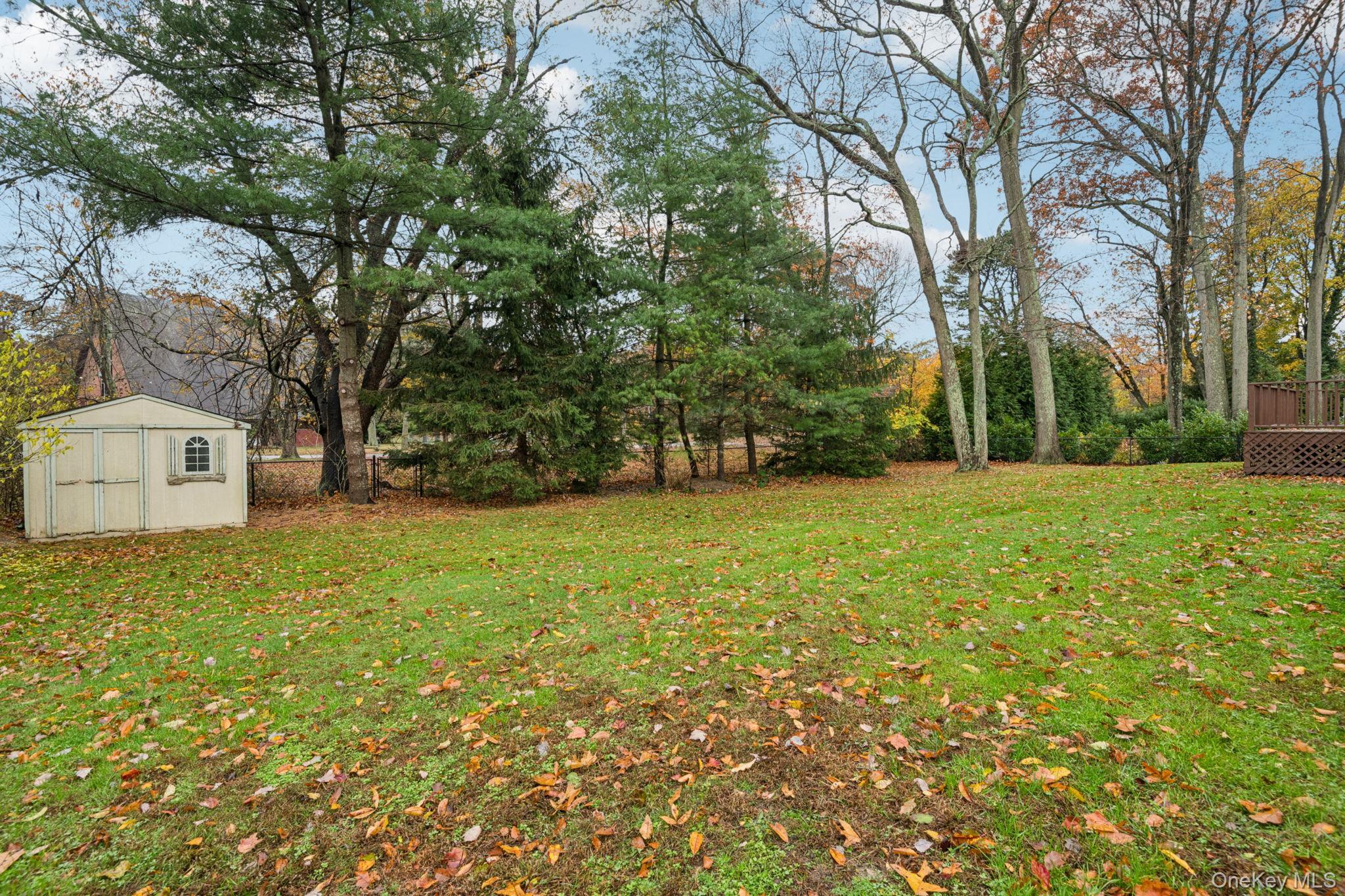 Single Family Storyland  Suffolk County, NY 11733, MLS-931509-32
