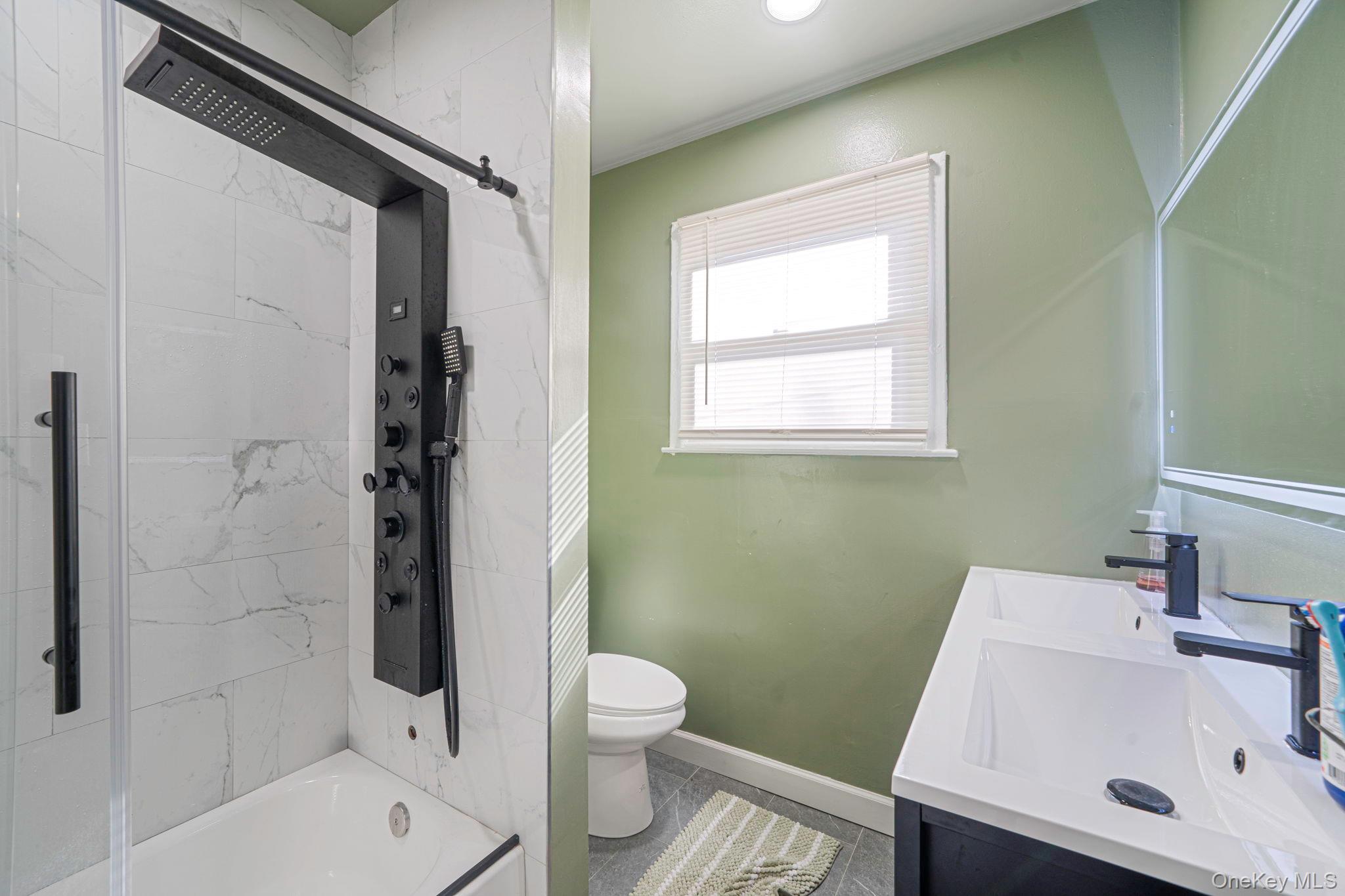 Single Family Maple Suffolk County, NY 11763, MLS-931510-13