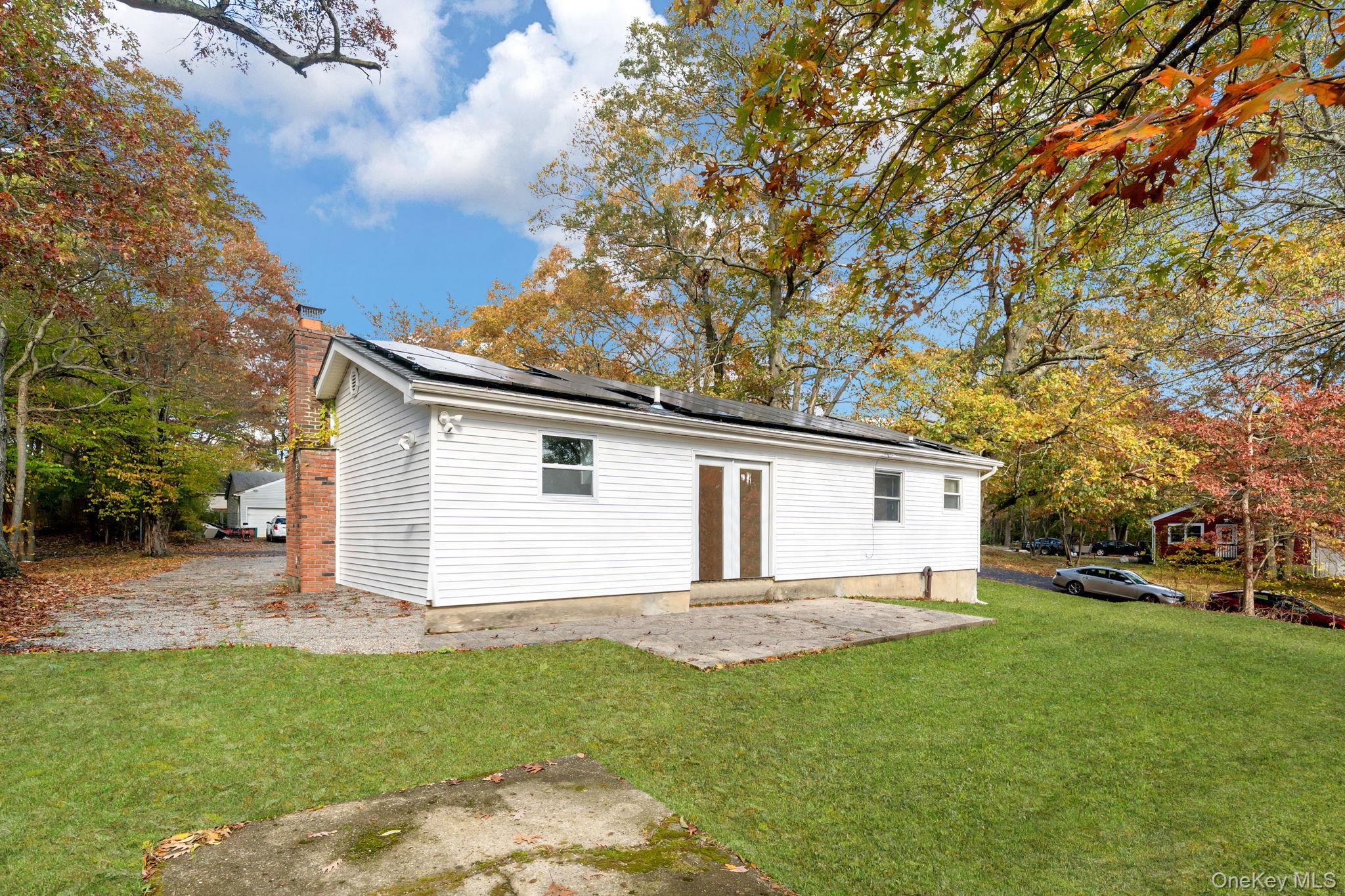 Single Family Maple Suffolk County, NY 11763, MLS-931510-19