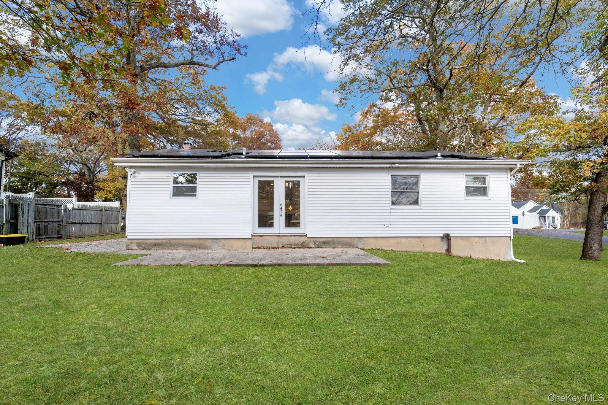 Single Family Maple Suffolk County, NY 11763, MLS-931510-20