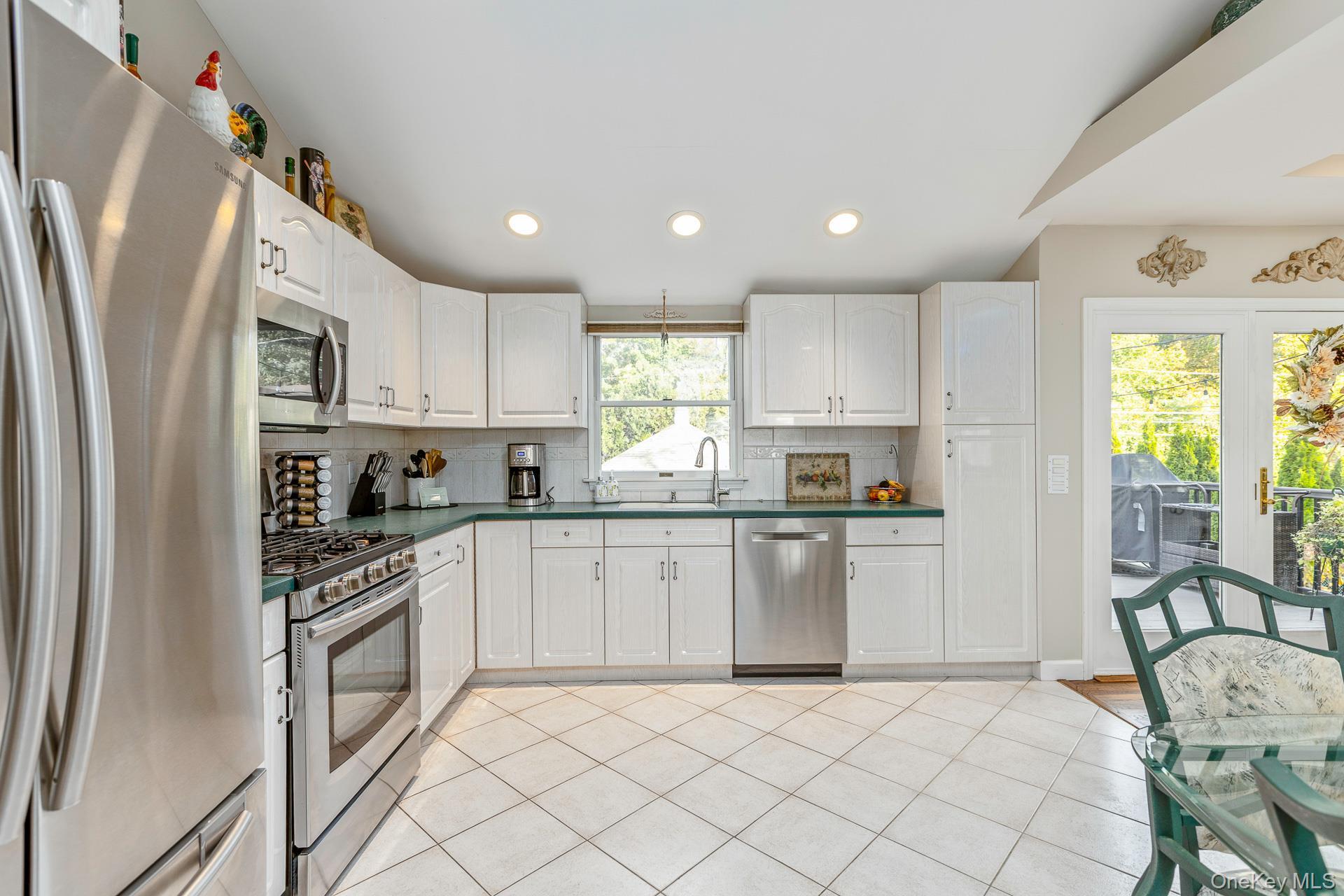 Single Family Lauren  Suffolk County, NY 11746, MLS-931536-14