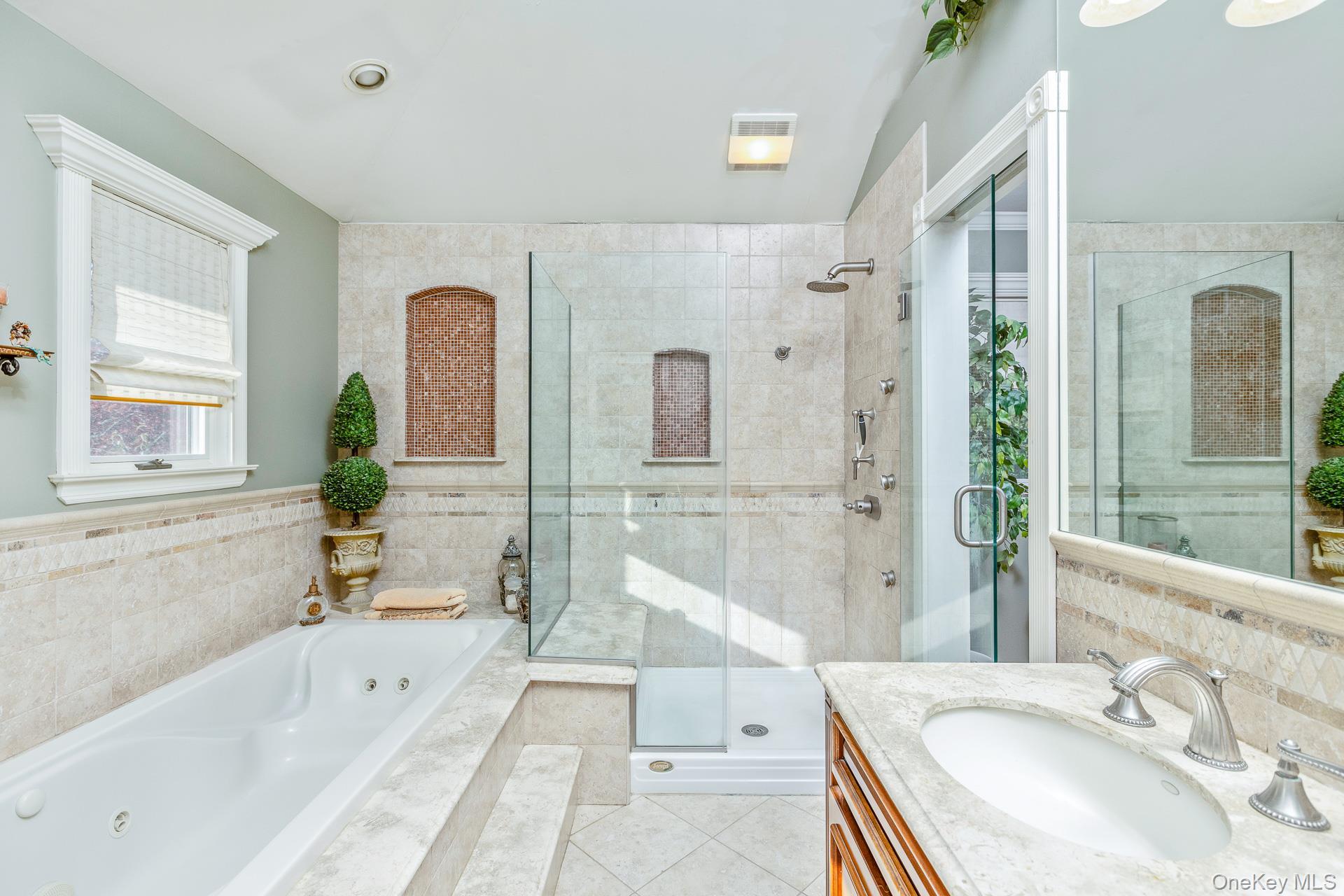 Single Family Lauren  Suffolk County, NY 11746, MLS-931536-23