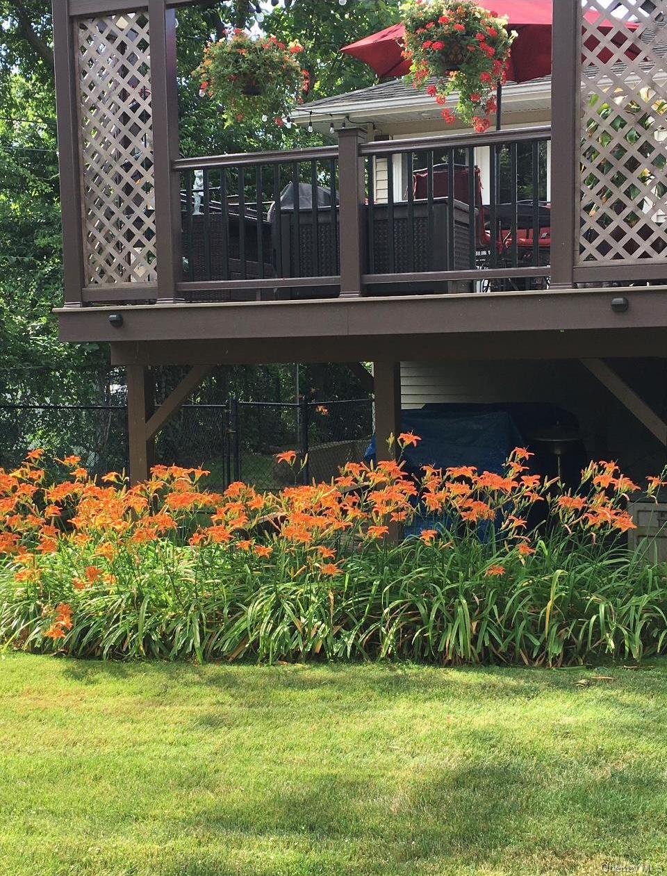 Single Family Lauren  Suffolk County, NY 11746, MLS-931536-42