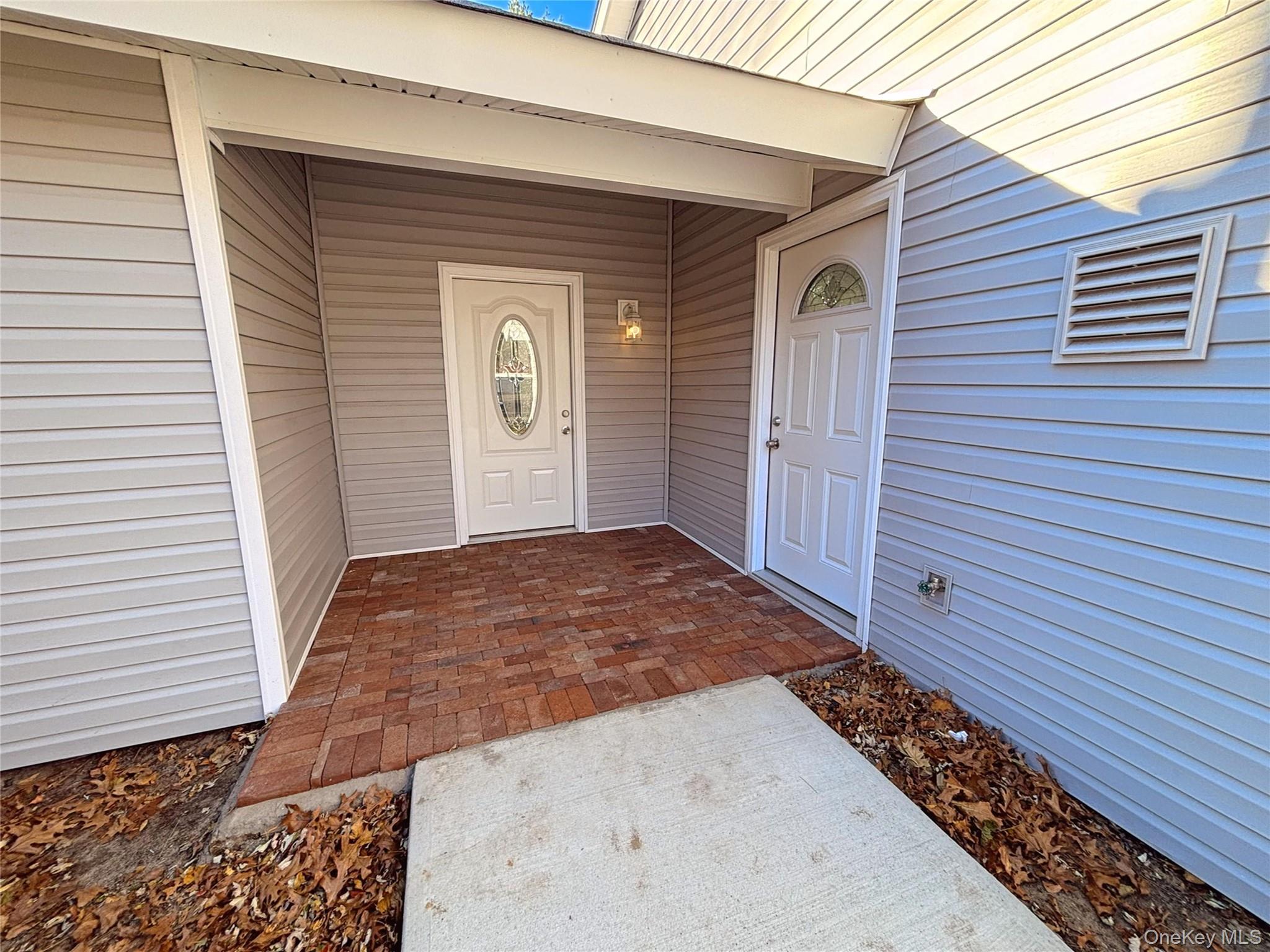 Single Family Harford  Suffolk County, NY 11727, MLS-931560-21