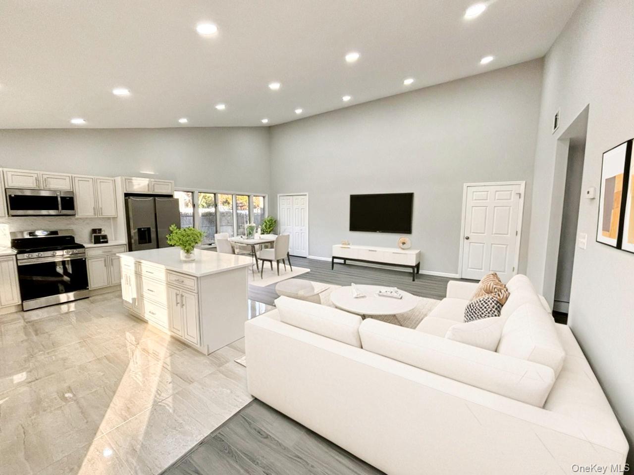 Single Family Harford  Suffolk County, NY 11727, MLS-931560-3