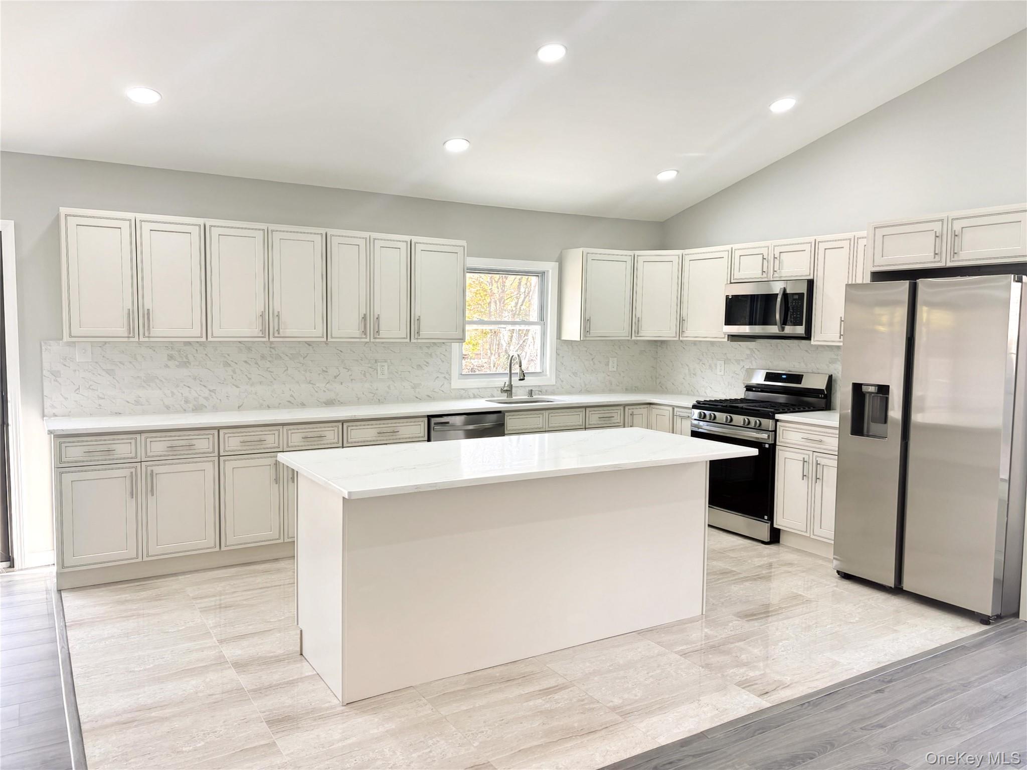 Single Family Harford  Suffolk County, NY 11727, MLS-931560-4