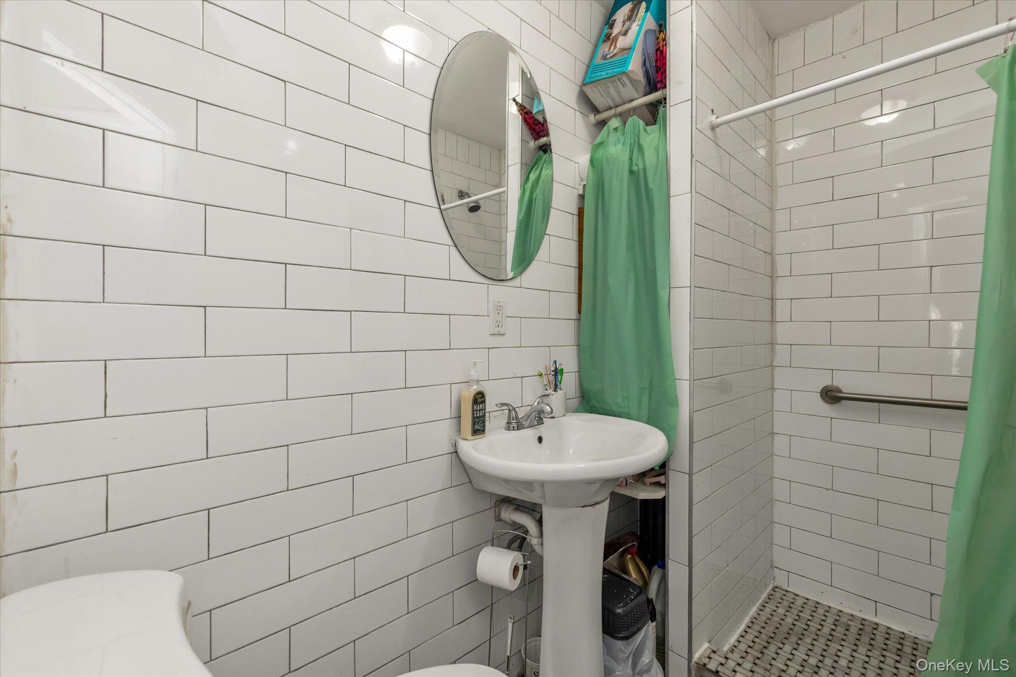 Single Family 135th  Queens, NY 11420, MLS-931566-11