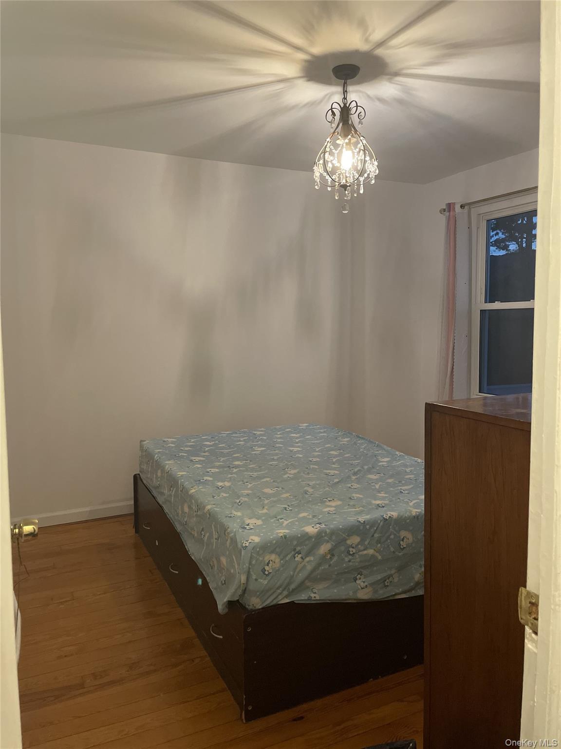 Single Family 76th Queens, NY 11385, MLS-931574-12