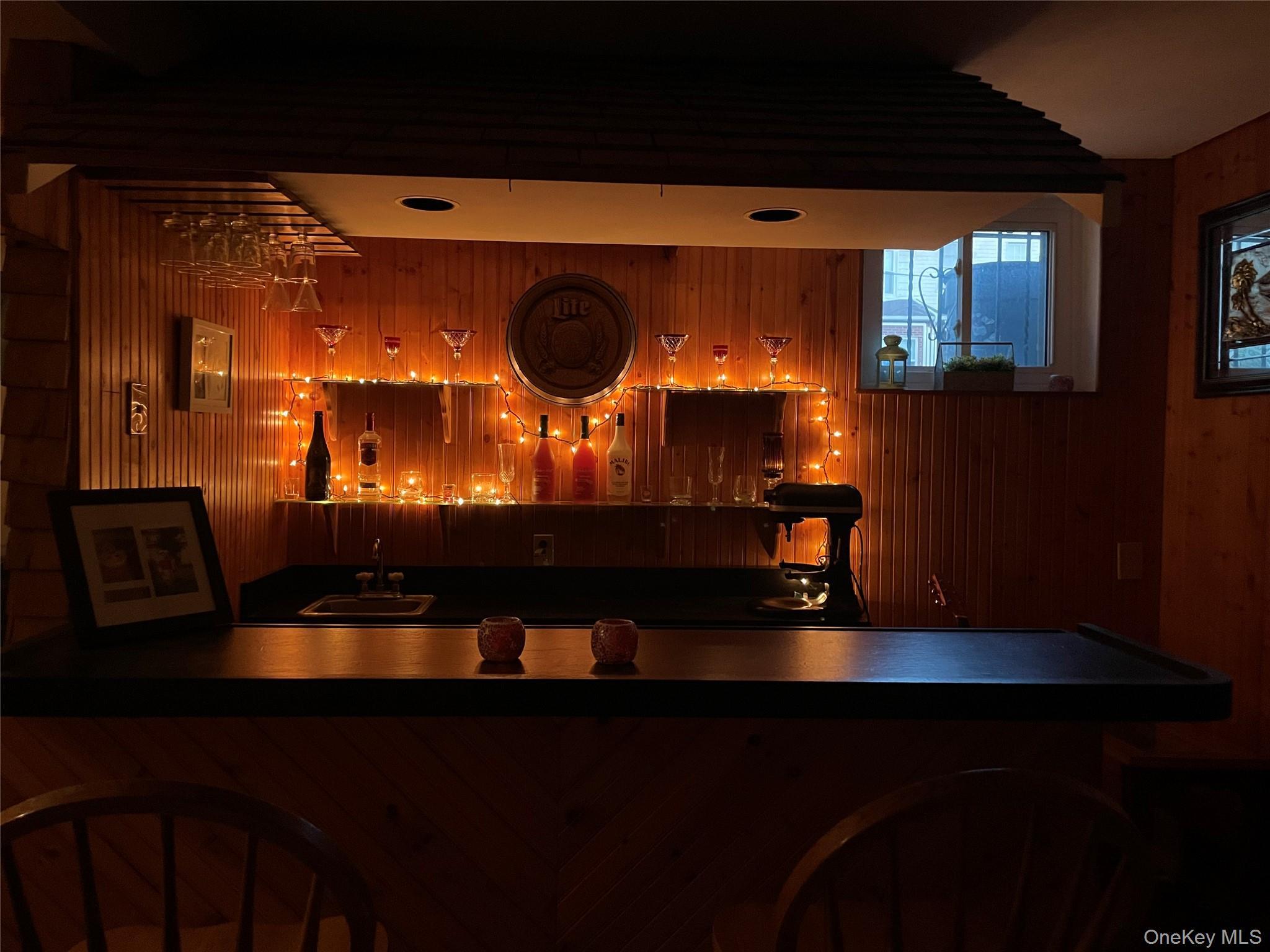 Single Family 76th Queens, NY 11385, MLS-931574-24