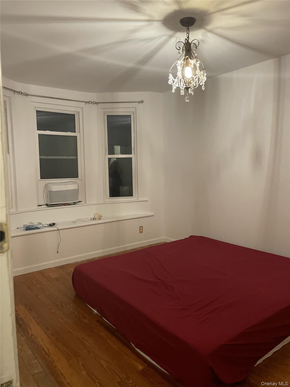 Single Family 76th Queens, NY 11385, MLS-931574-8