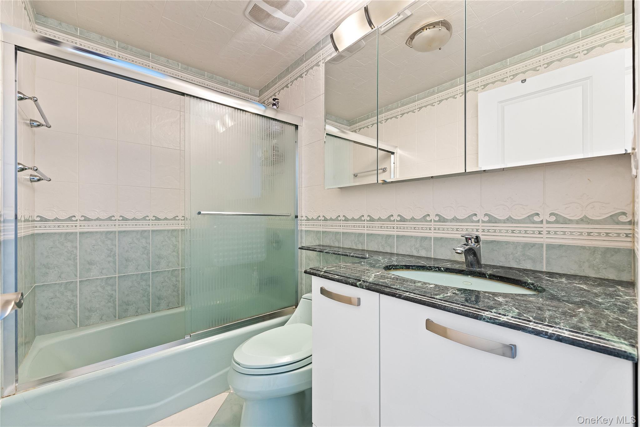 Single Family Marathon  Queens, NY 11362, MLS-931579-24