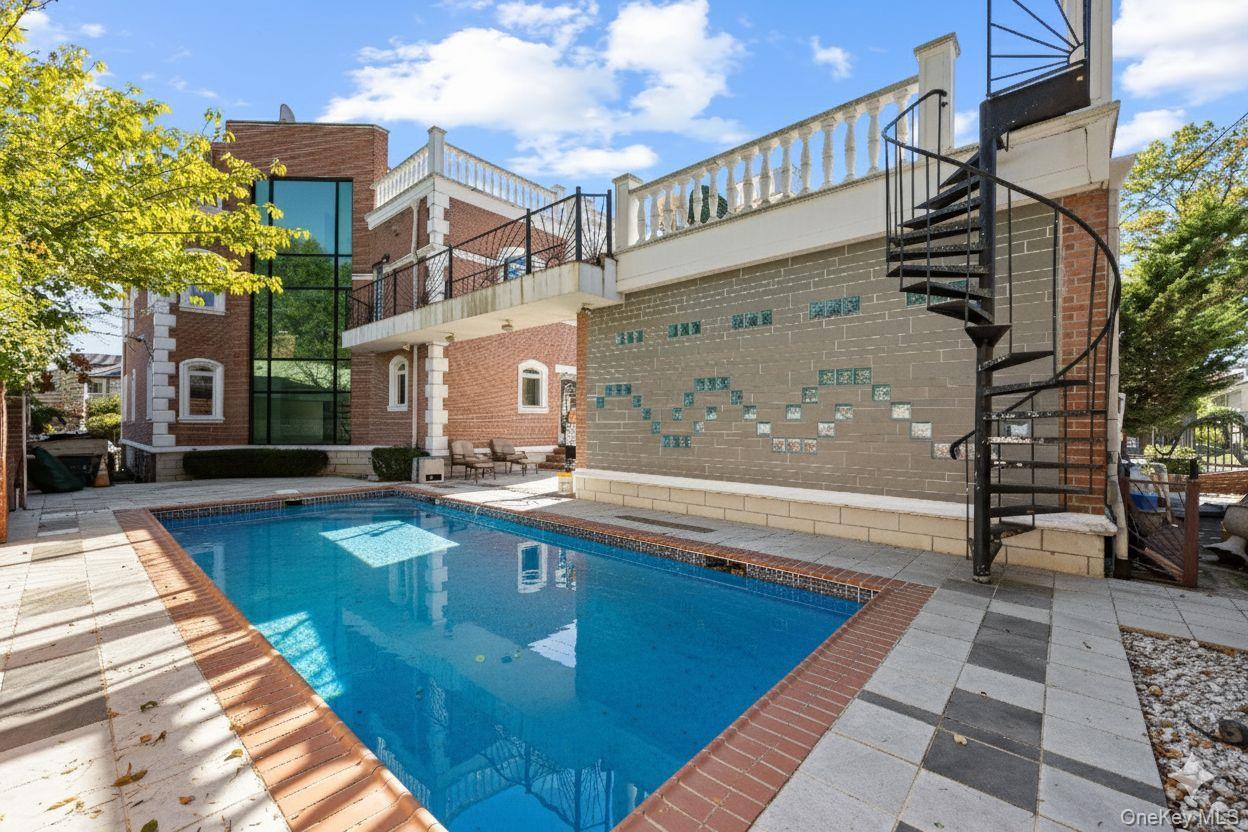 Single Family Marathon  Queens, NY 11362, MLS-931579-30