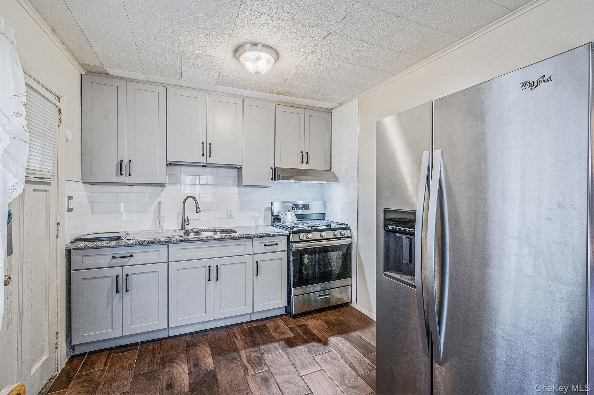 Single Family Marshall  Nassau County, NY 11550, MLS-931585-10