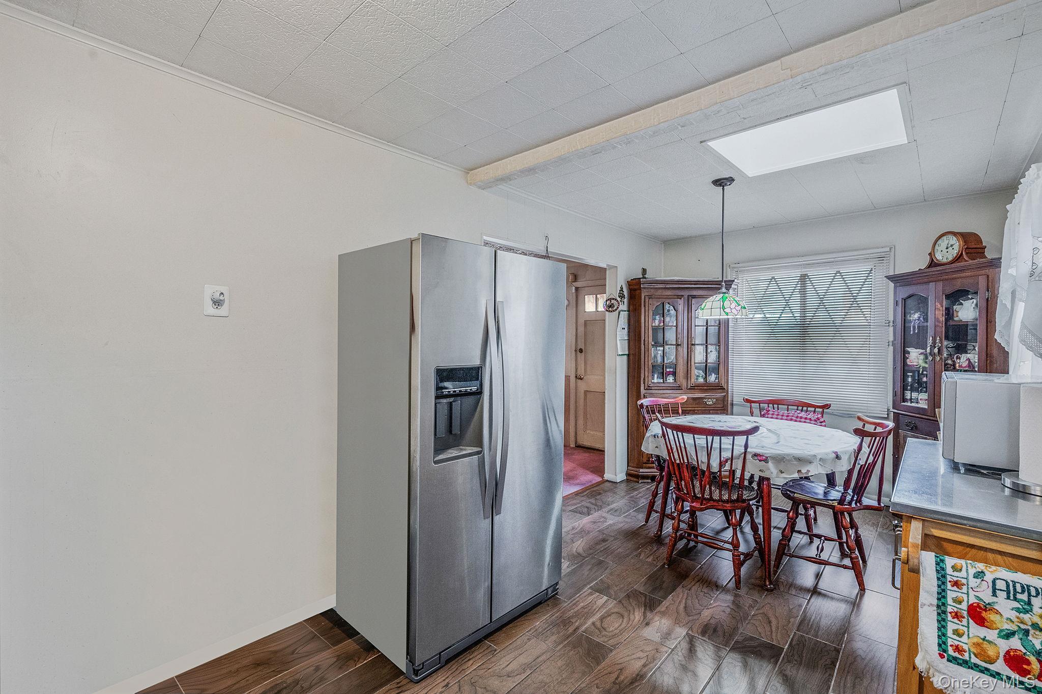 Single Family Marshall  Nassau County, NY 11550, MLS-931585-9