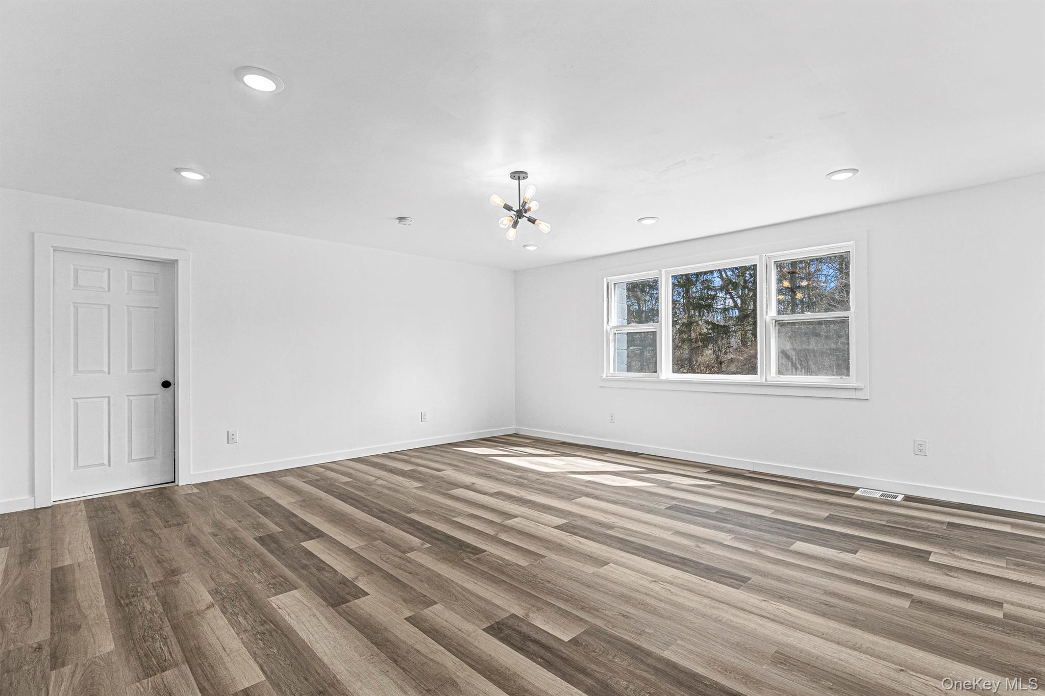 Single Family Clove Dutchess County, NY 12585, MLS-931593-13