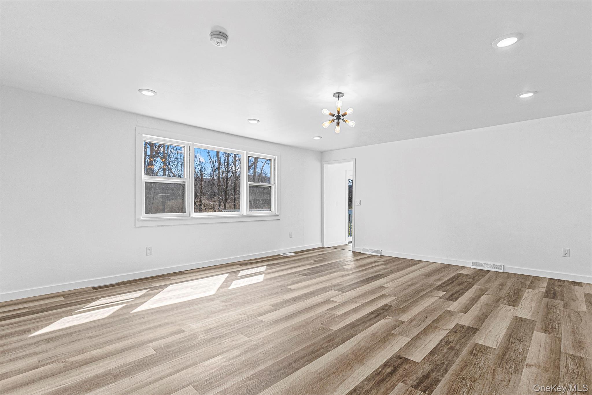 Single Family Clove Dutchess County, NY 12585, MLS-931593-14