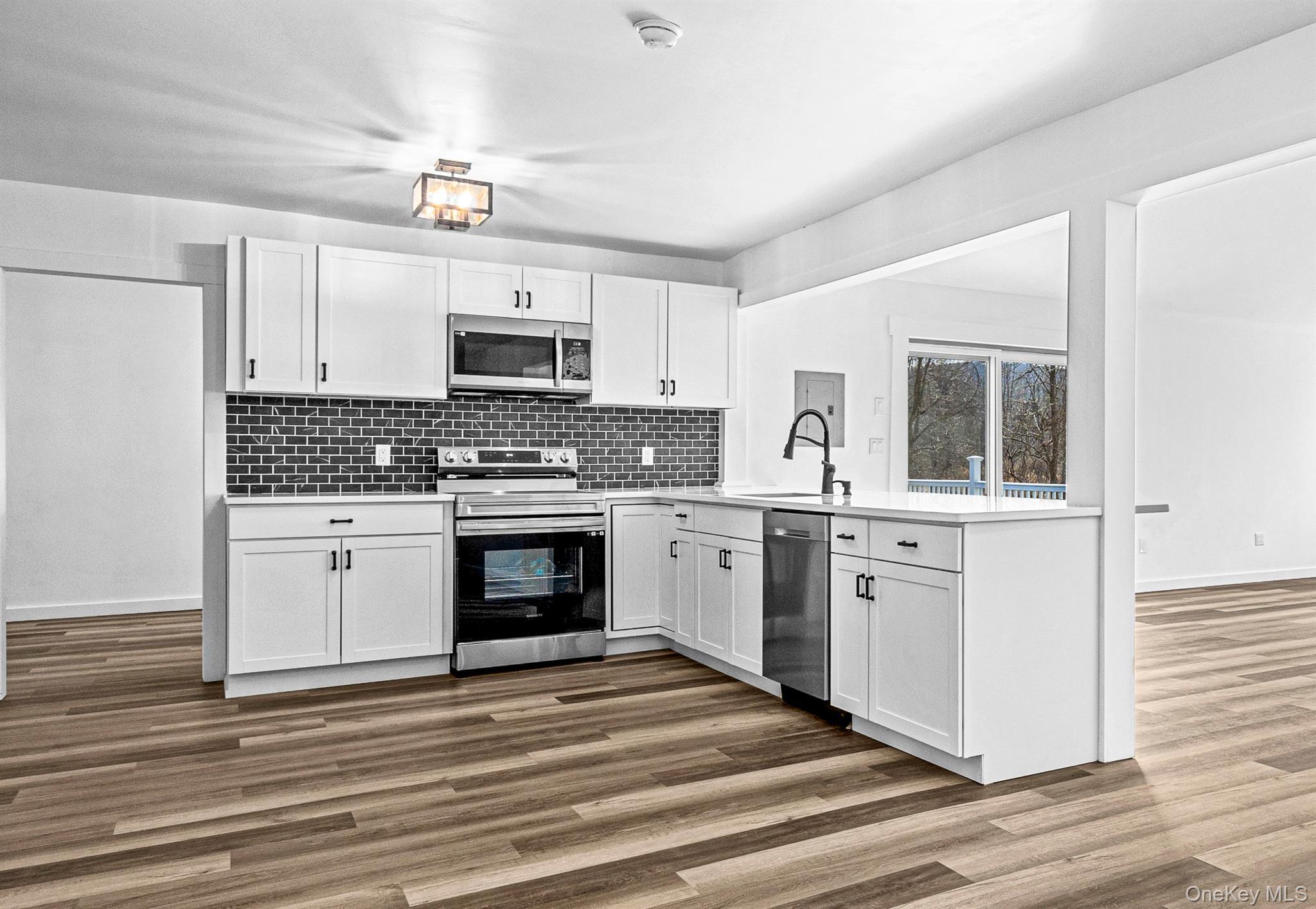 Single Family Clove Dutchess County, NY 12585, MLS-931593-27