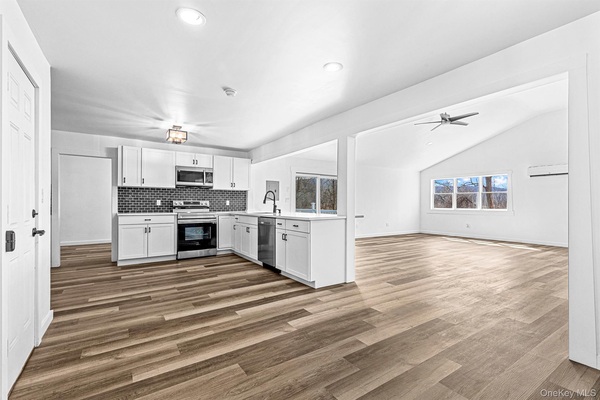 Single Family Clove Dutchess County, NY 12585, MLS-931593-28