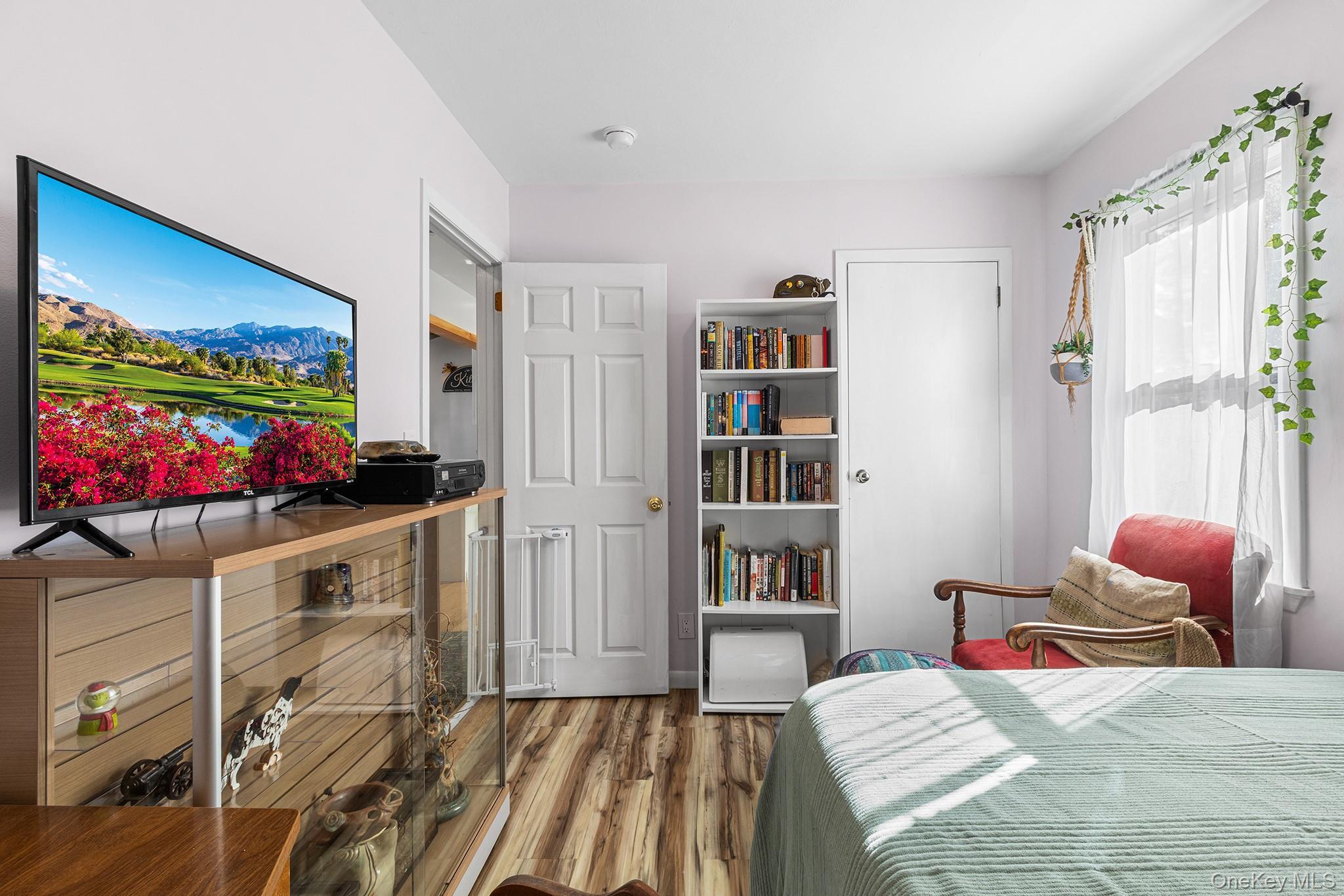 Single Family Newcomb Suffolk County, NY 11961, MLS-931595-12